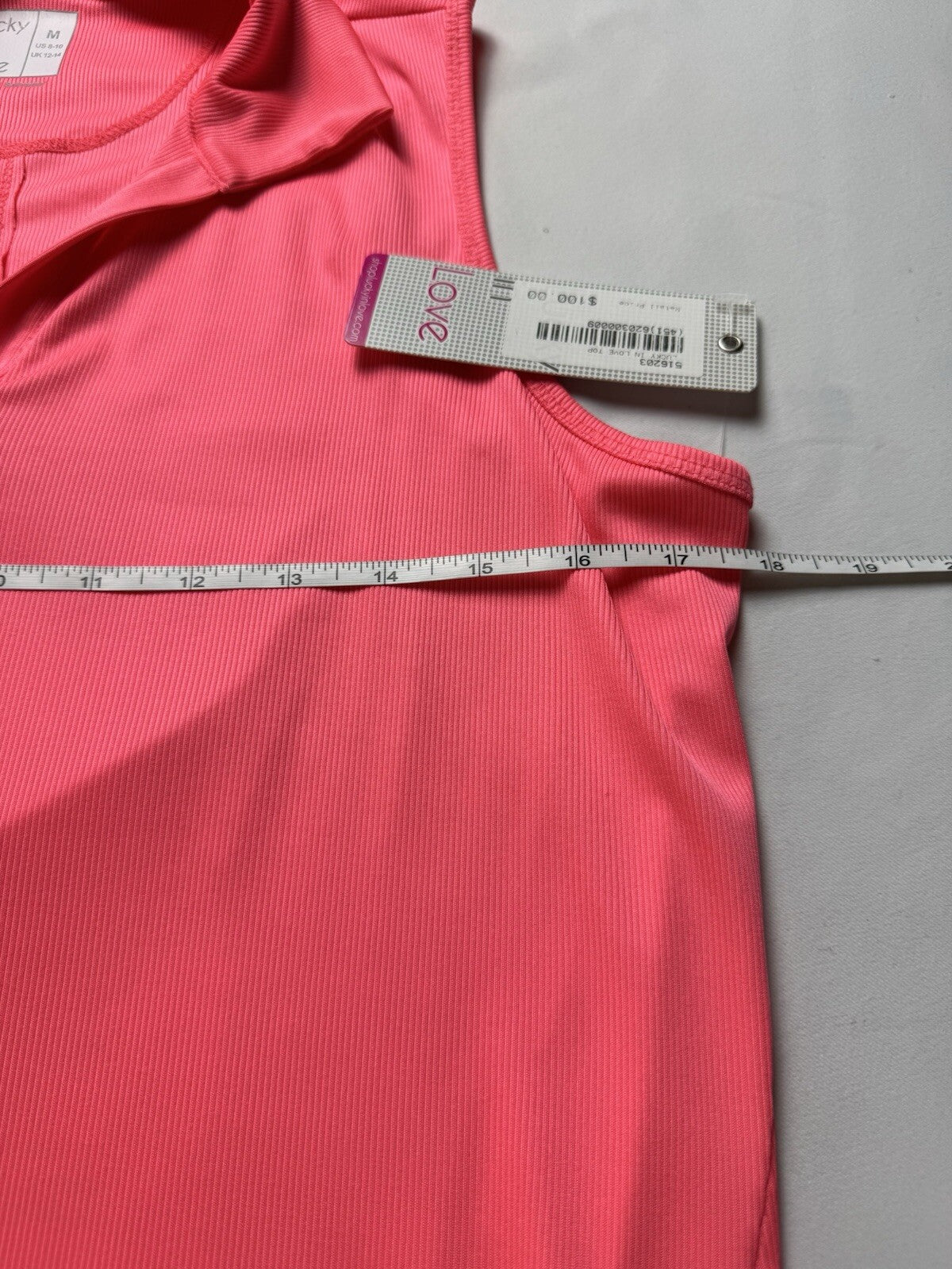 Lucky In Love Women’s Top Sleeveless Tennis Golf Shirt Sz M.     (B.141)