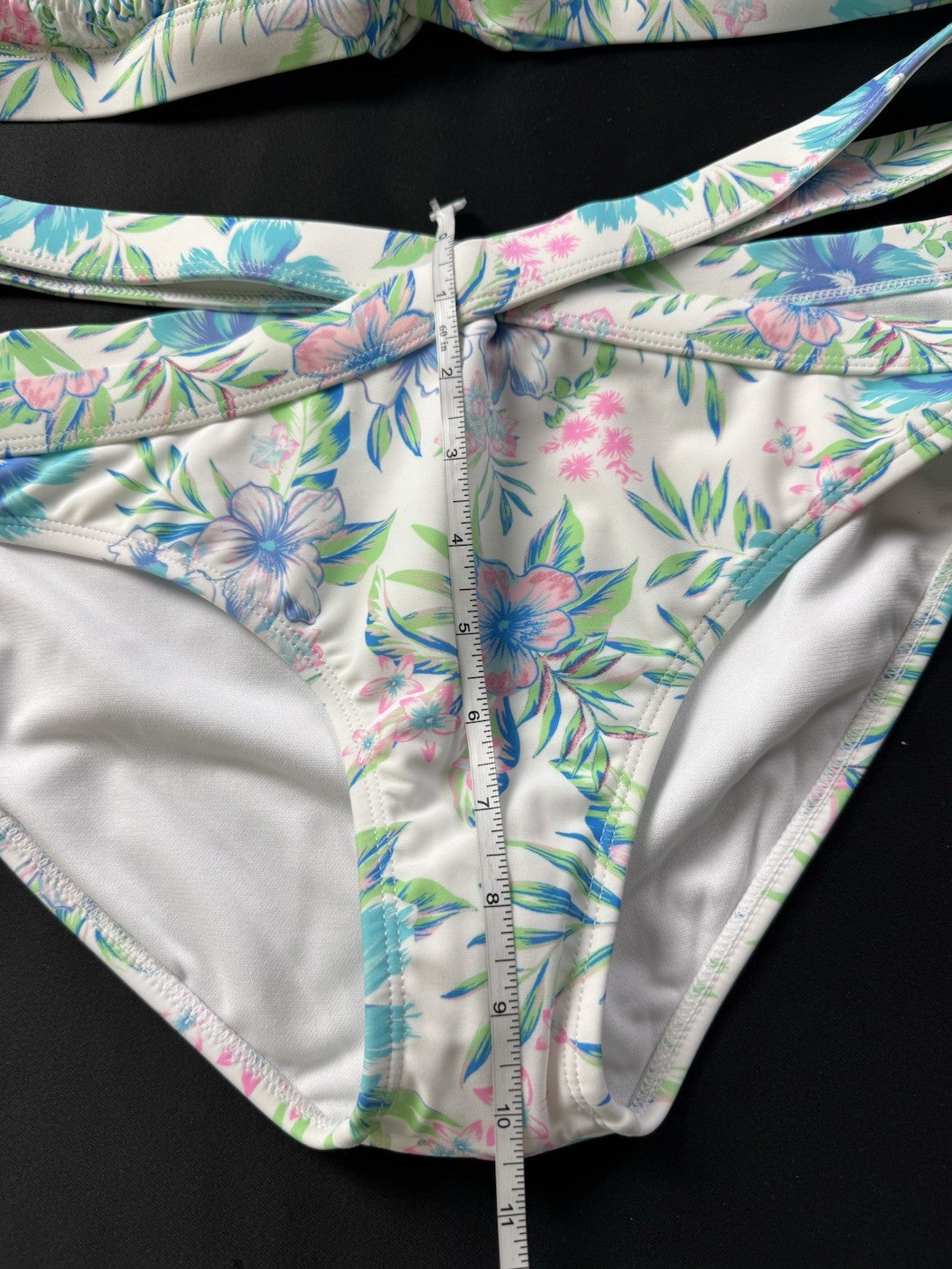 Breaking Waves Women’s 2 Pc Bikini Sz XL     ( B.037)