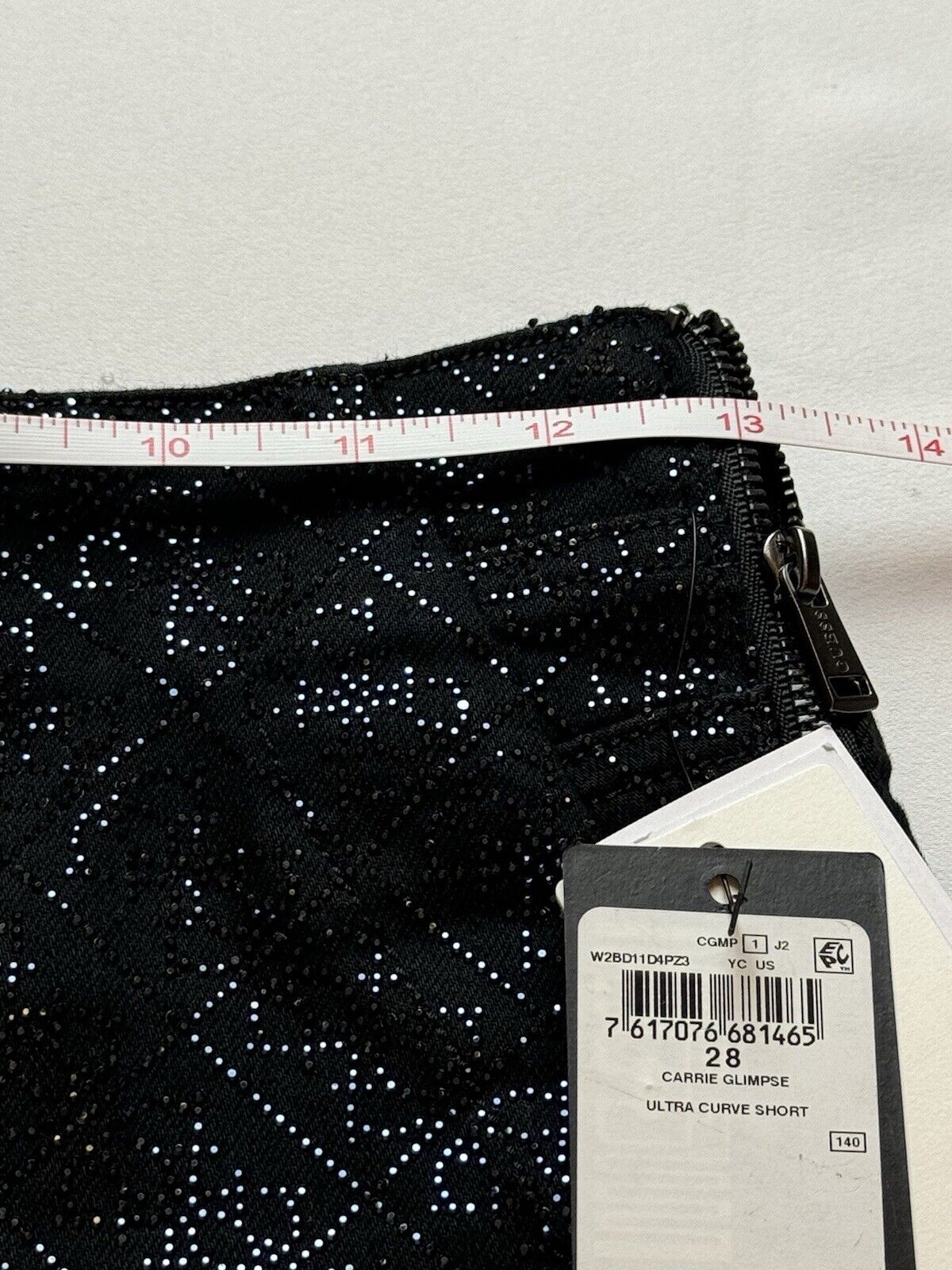 $148 Guess Women's Blue Rhinestone Black Shorts Sz 28. (66)