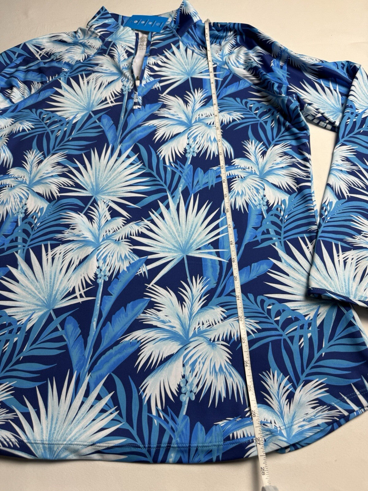 Scales Women’s Golf Sweatshirt Sz XL    (B.109)