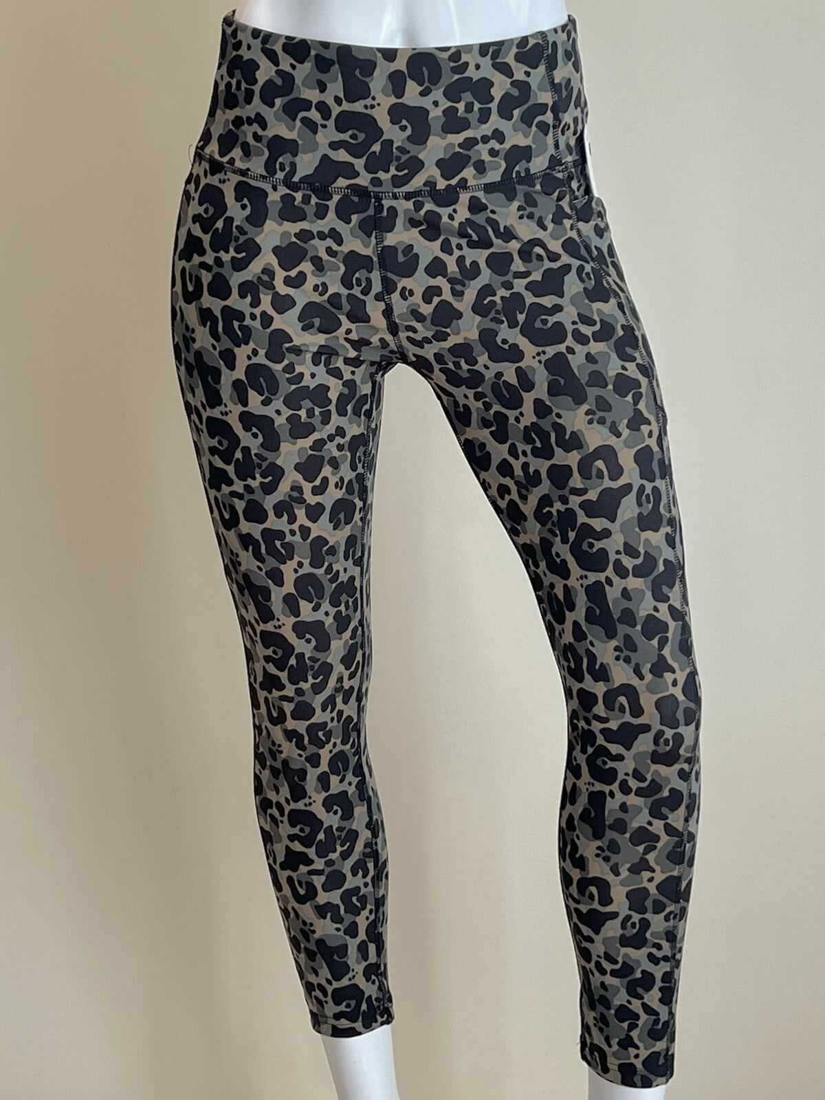Nicole Miller Sport Leggings Women's Sz L High Waist Pull On Leopard