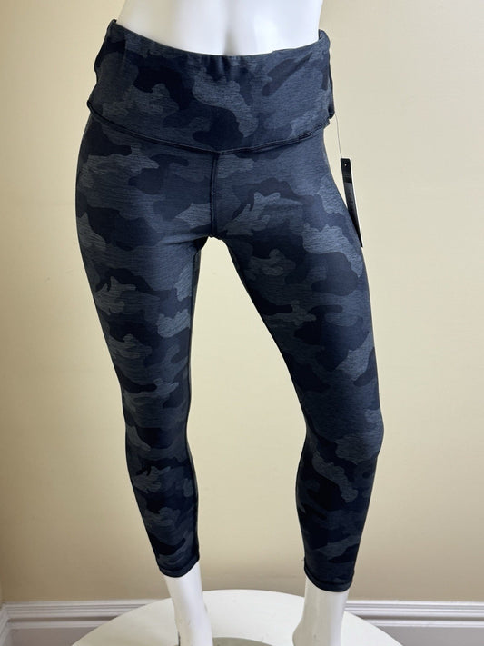 $78 Yogalicious Lux Leggings Hi-Rise Ankle Length Legging Sz L.  (B.156)