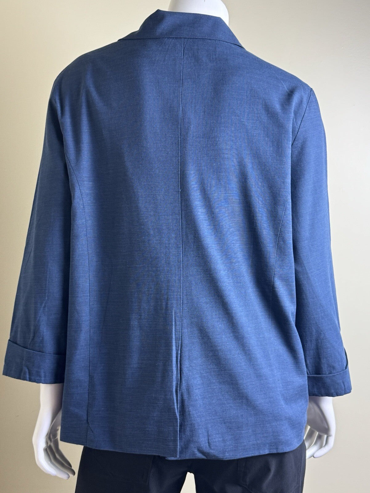 SCUSTY Women’s One Button Front Pockets Blazer Jacket Size L . (B.52/1)