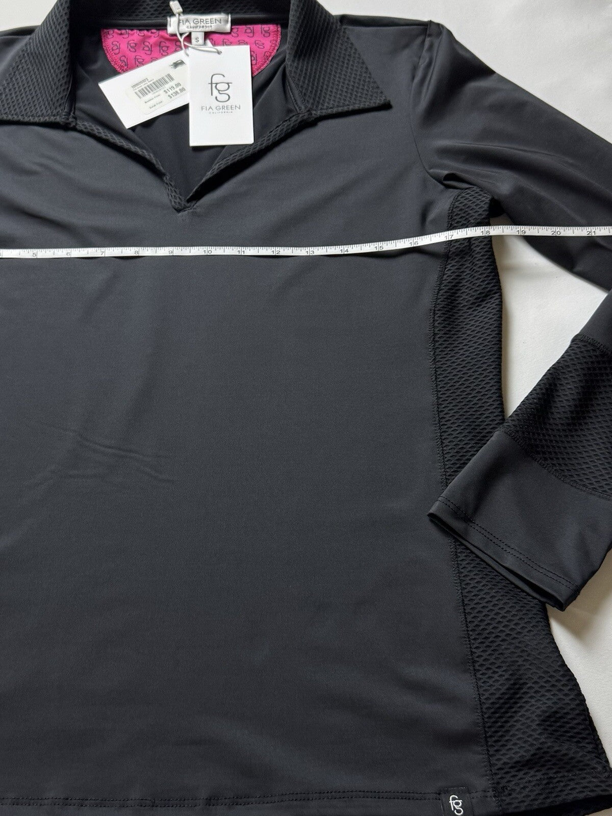 FIA Green California Women’s Golf Sweatshirt Sz S.  (B.122)