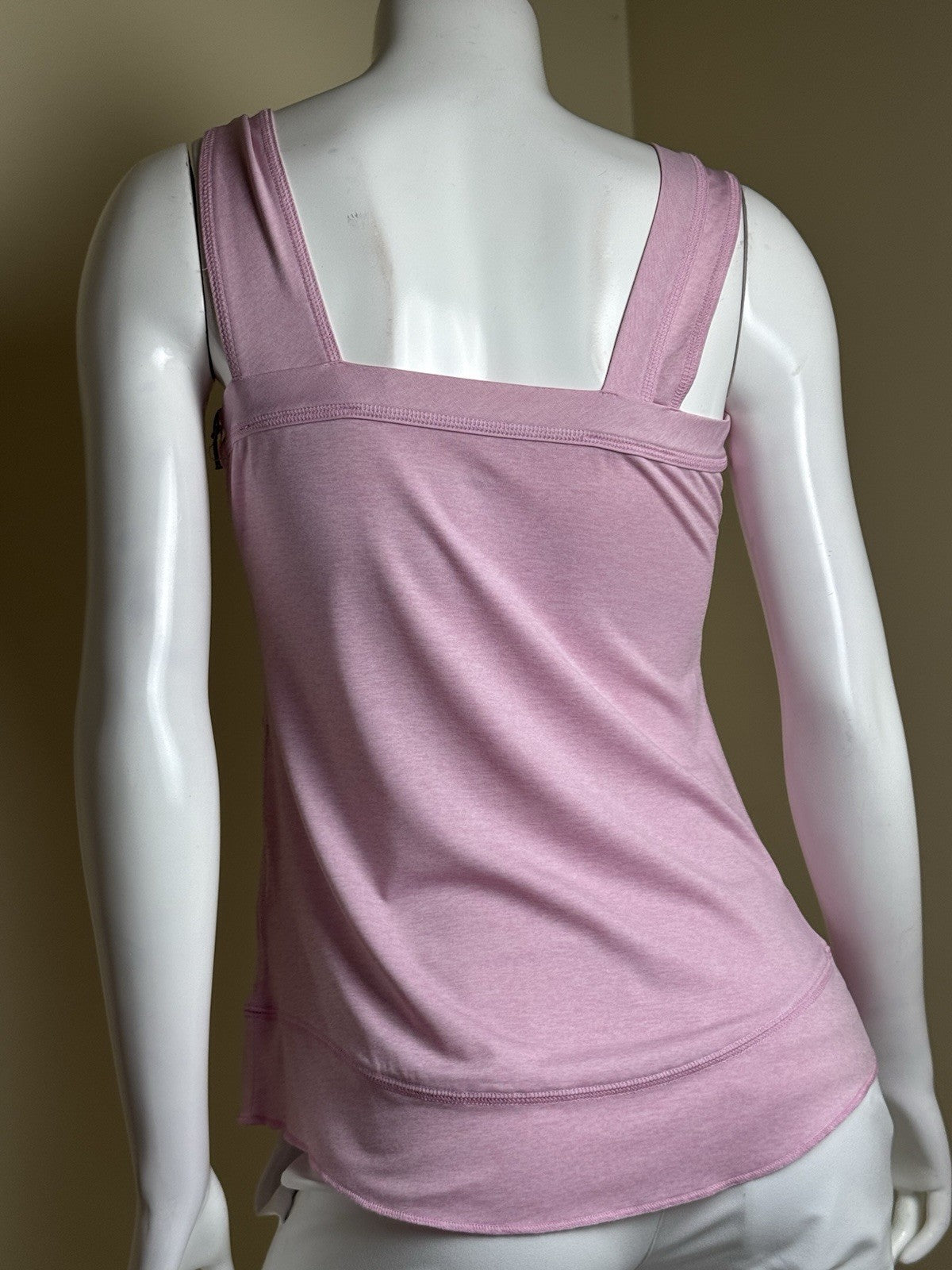 JOFIT Women's Golf Tank Top Size S      (B.170)