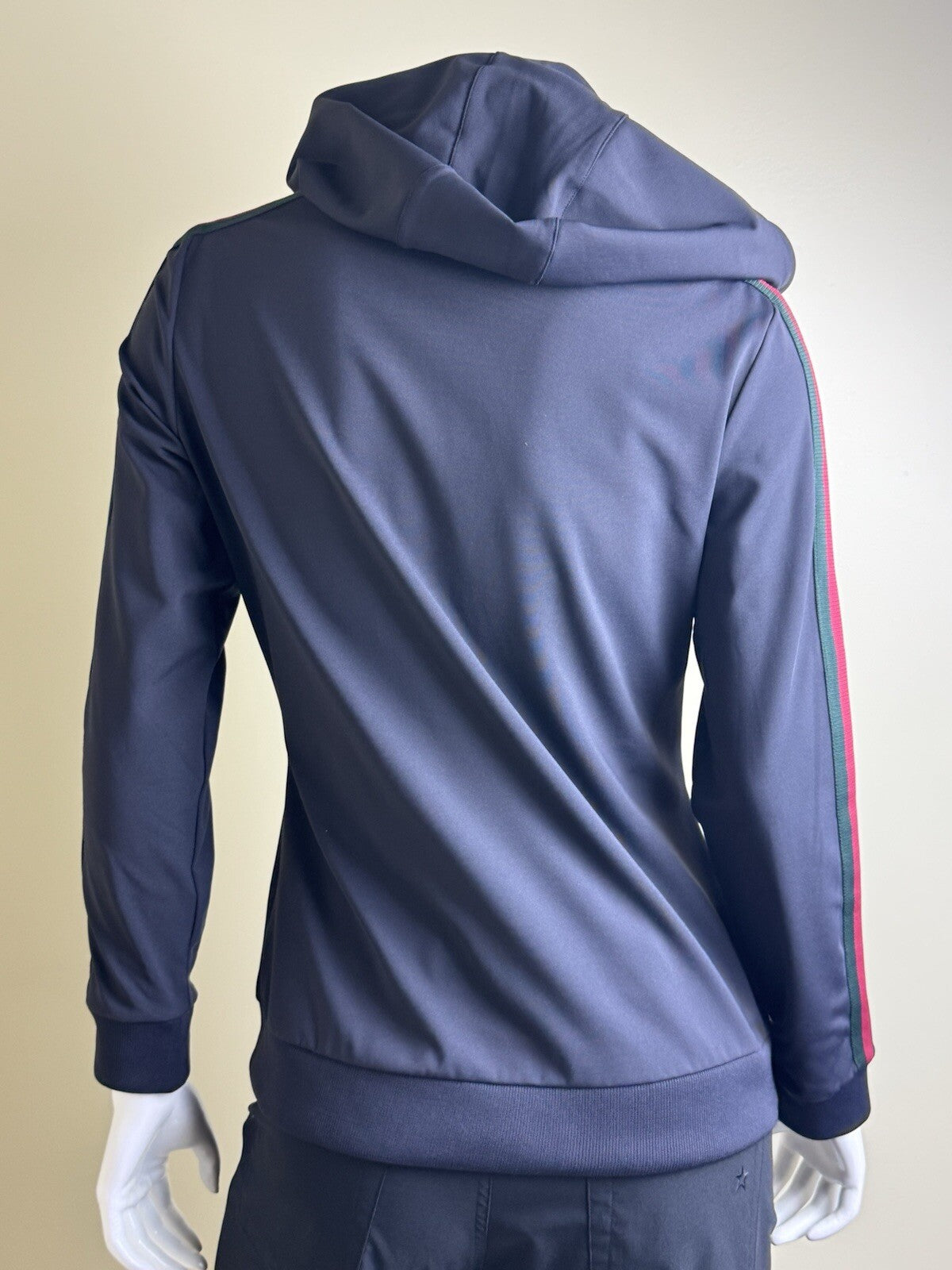 LOHLA SPORT Women’s Hooded Jacket Sz M.       (B.128)