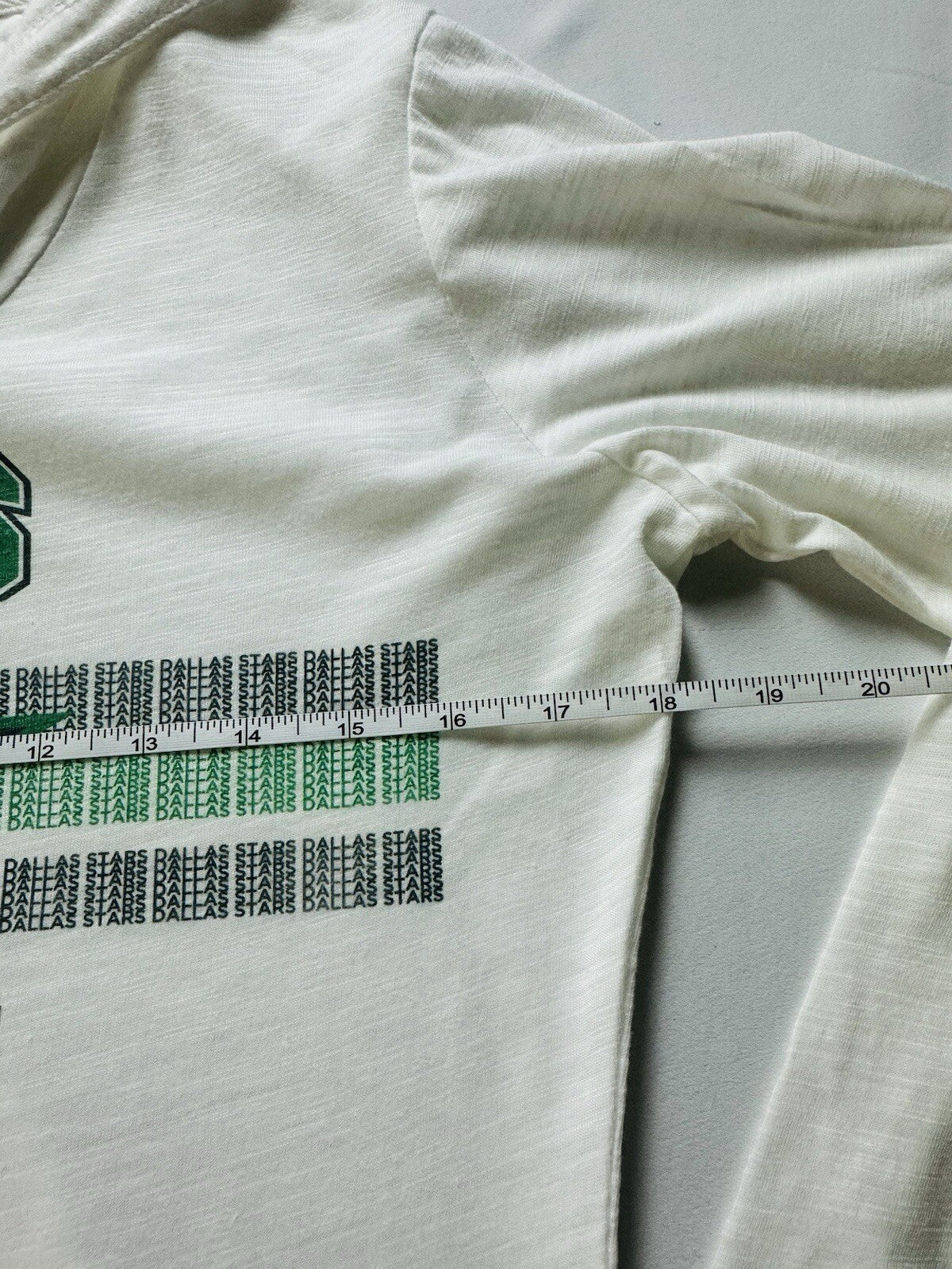 LeverWear Women's Dallas Hockey Logo Hooded Sweatshirt Sz M.   (B.110)