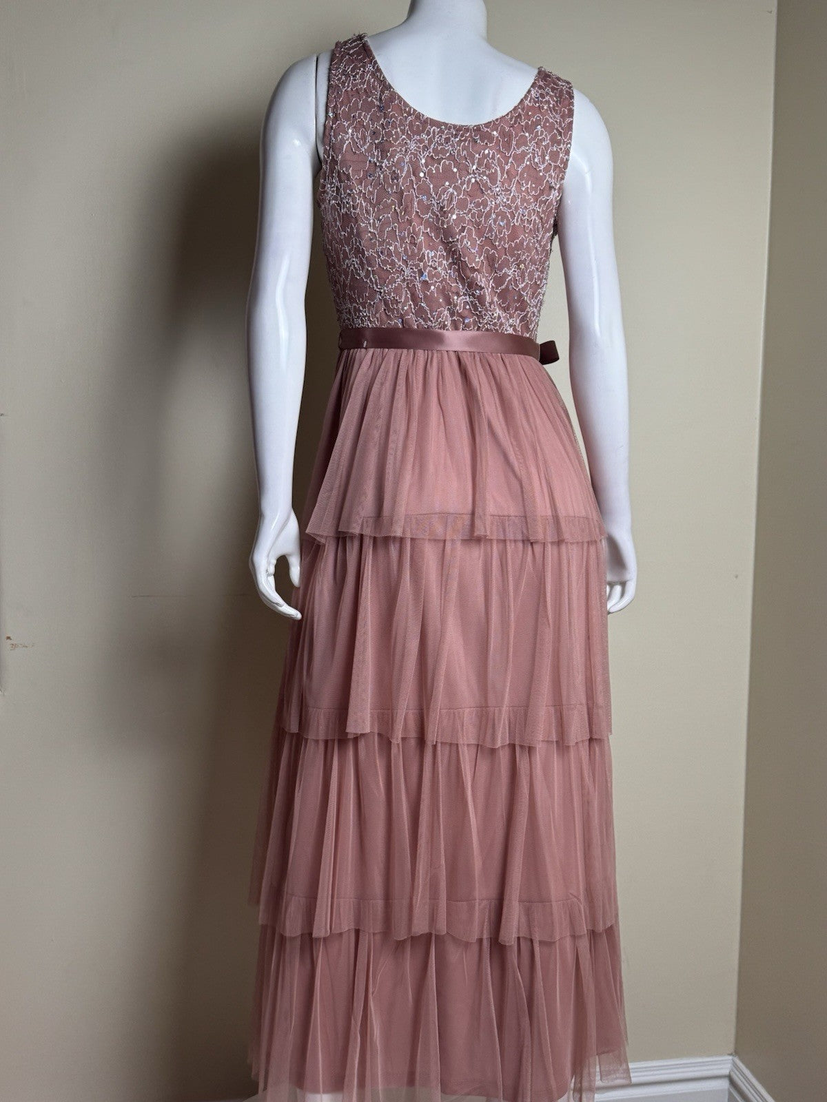 Lovely Grace Women’s Maxi Long Dress Sz M.  (B.172)