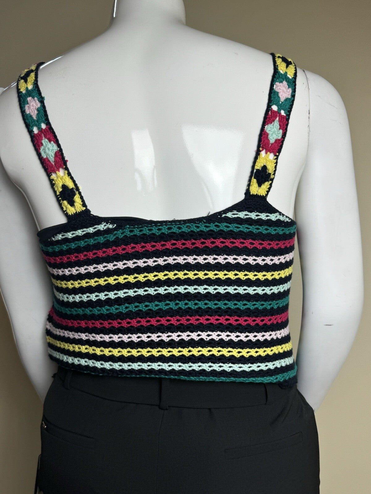 Jessica Simpson Karina Crochet Tank Top Size L. (B.94)