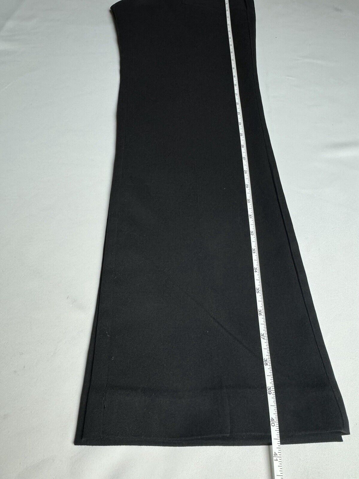 $89 ANNE KLEIN Women’s Black Pants Sz 10. (B.89)