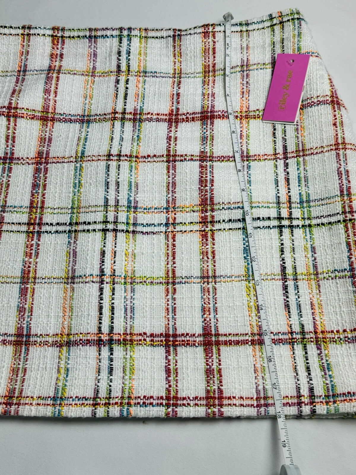 Riley & Rae Women's Tweed Mini Skirt Size 12. (B.91)