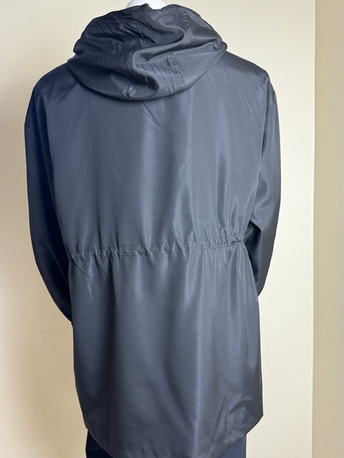 Hanna Nikole Women’s Black Long Sleeve Zip-Up Hooded Jacket Sz 20W  (B.119)