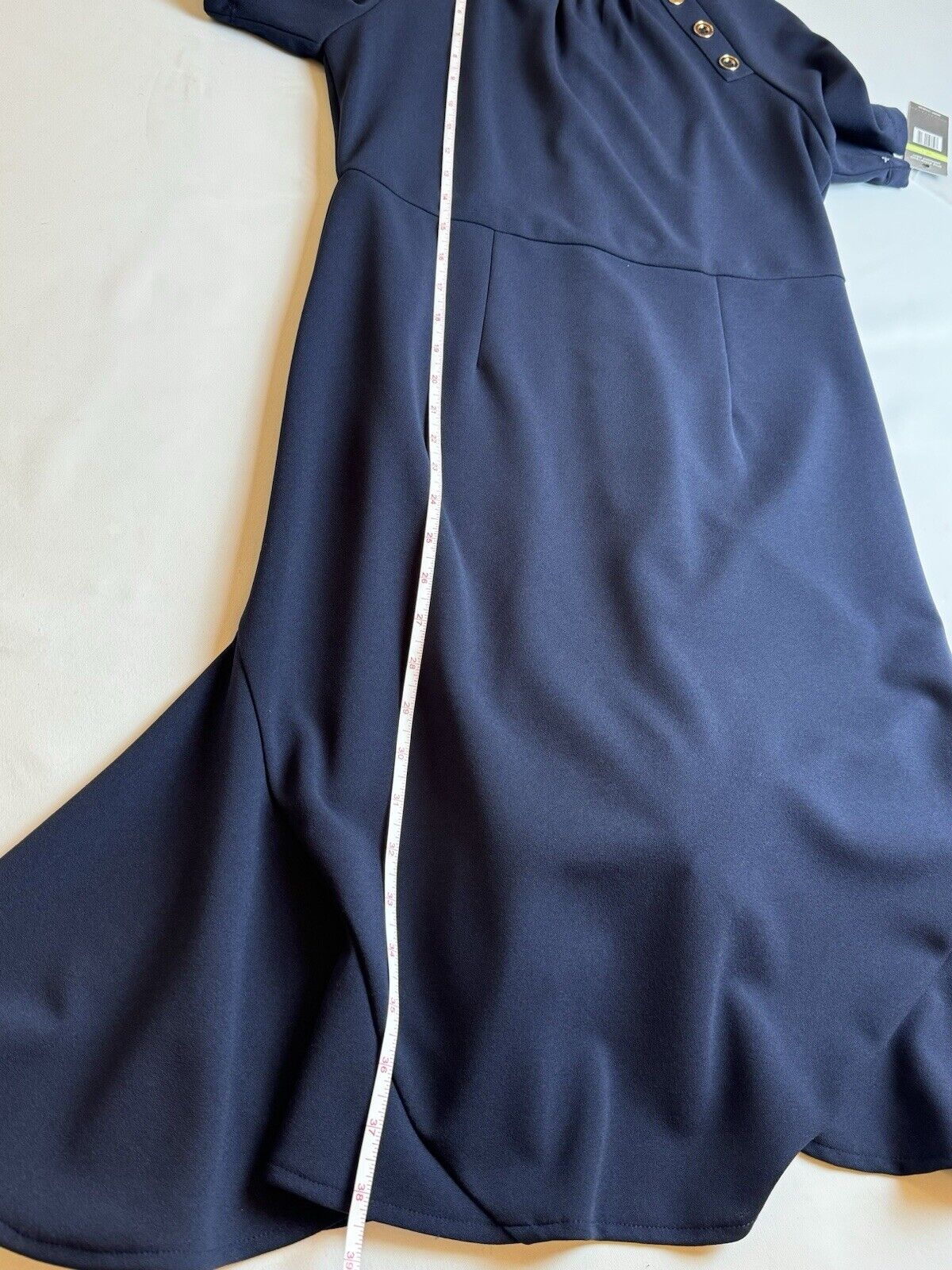 $108 Sharagano Women’s Navy Dress Sz4 (B.55)