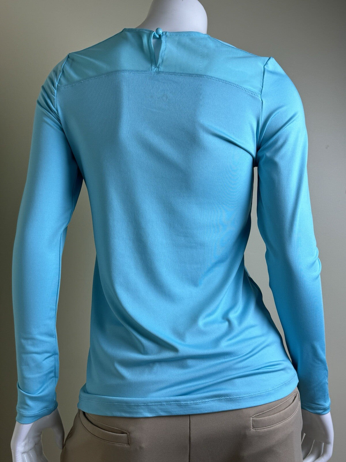 LeverWear Women's Golf Long Sleeve Shirt Sz S.   (B.105)