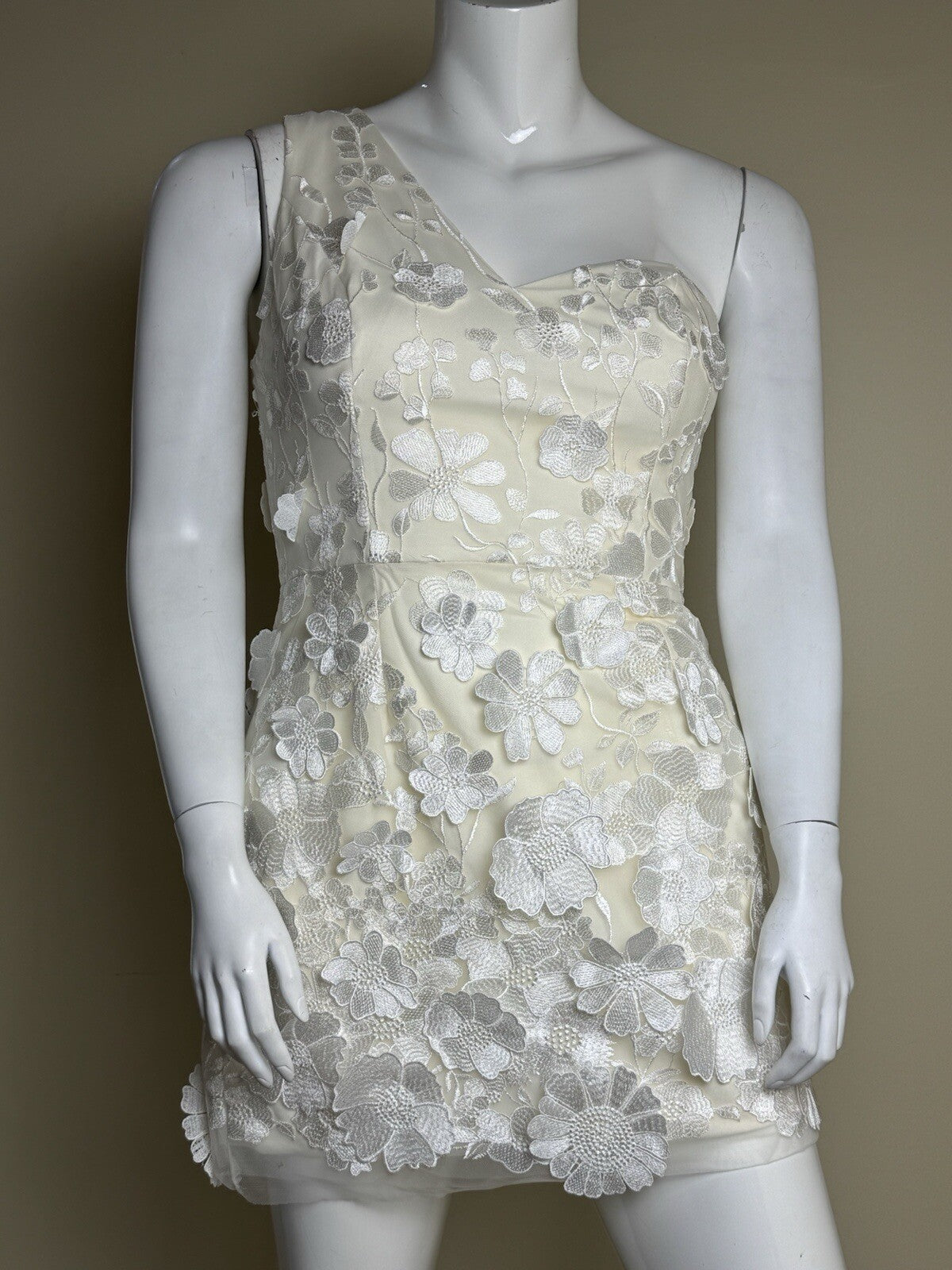 Dress the Population Off White Lace Floral Dress Size XL One Shoulder