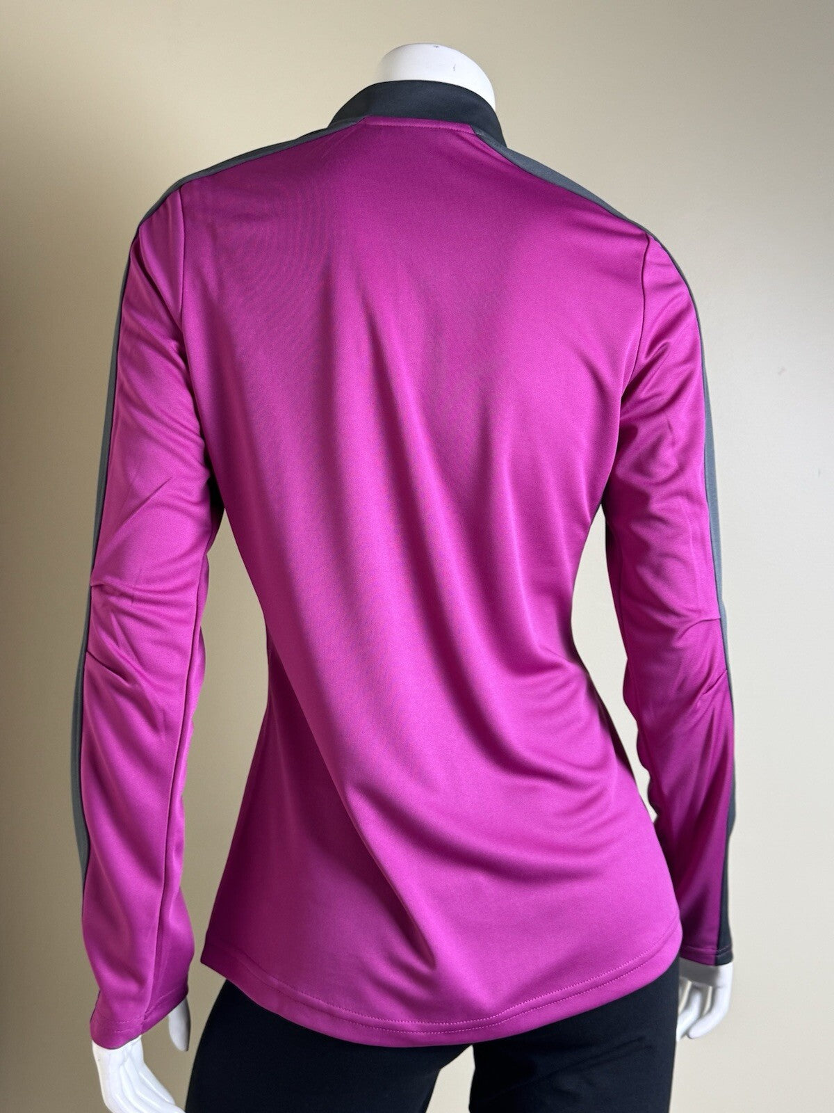 LeverWear Women's Golf Sweatshirt Sz M   (B.121)