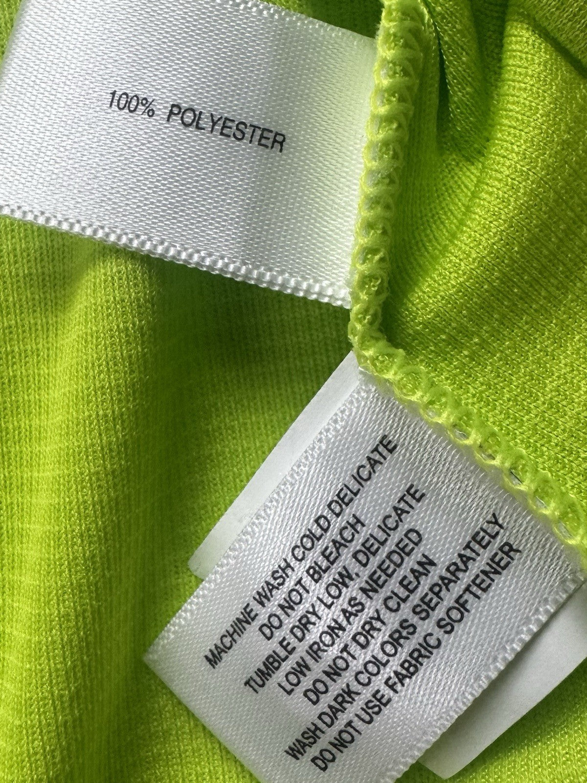 Cutter and Buck Women’s Polo Shirt Size M (B.156)