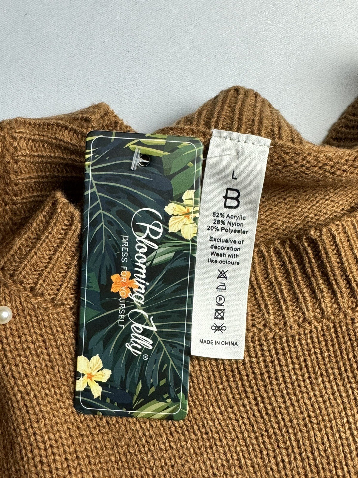 Blooming Jelly Womens Brown Pearl Beaded Long Sleeve Sweater Size L (73)