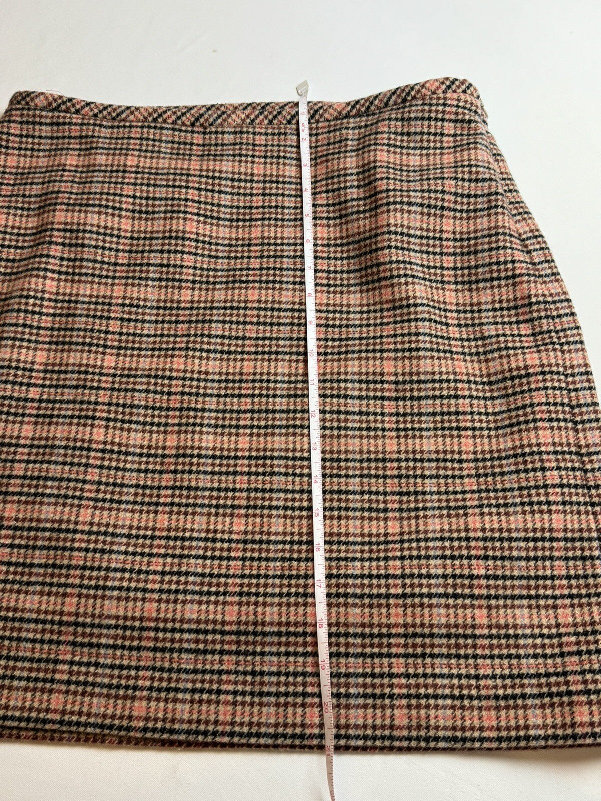 TALBOTS Women’s Brown Plaid Skirt Sz 12P  (B.65)
