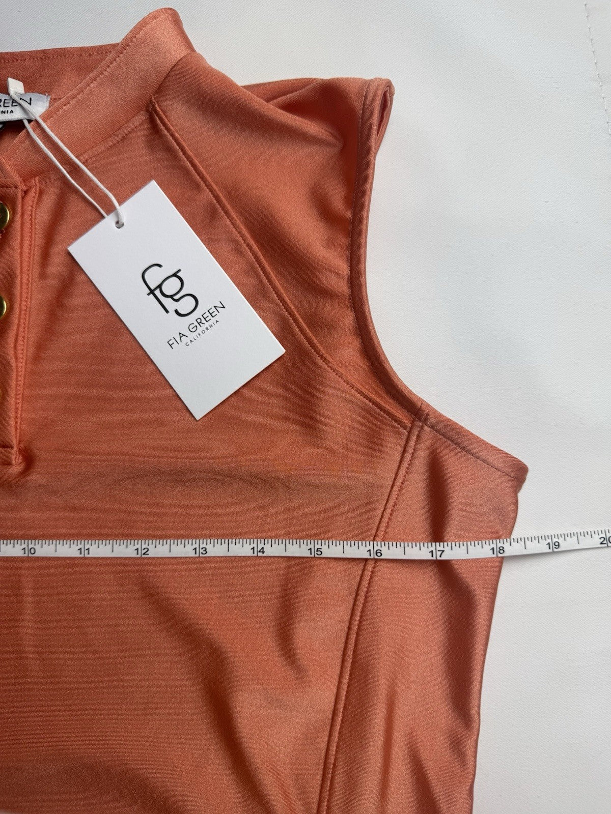 FIA Green California Women’s Top Sz M Golf Shirt.       (B.161)