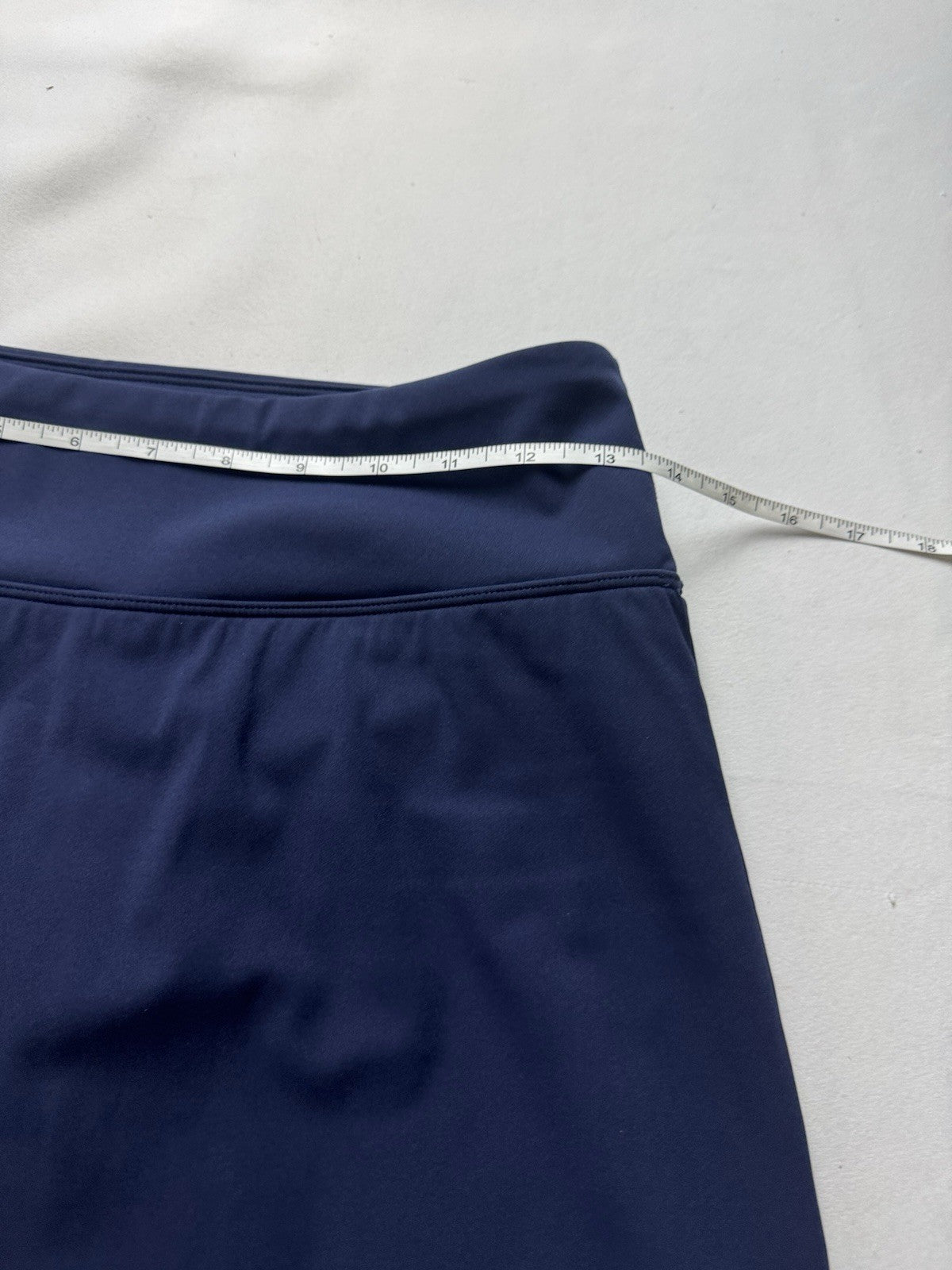 Addison Bay Women’s Skort Skirt Sz S.     (B.158)