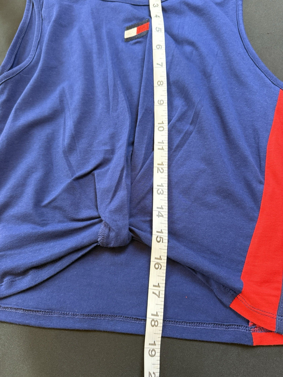Tommy Hilfiger Women's Crew Neck T-Shirt Sz XL.   (B.167)