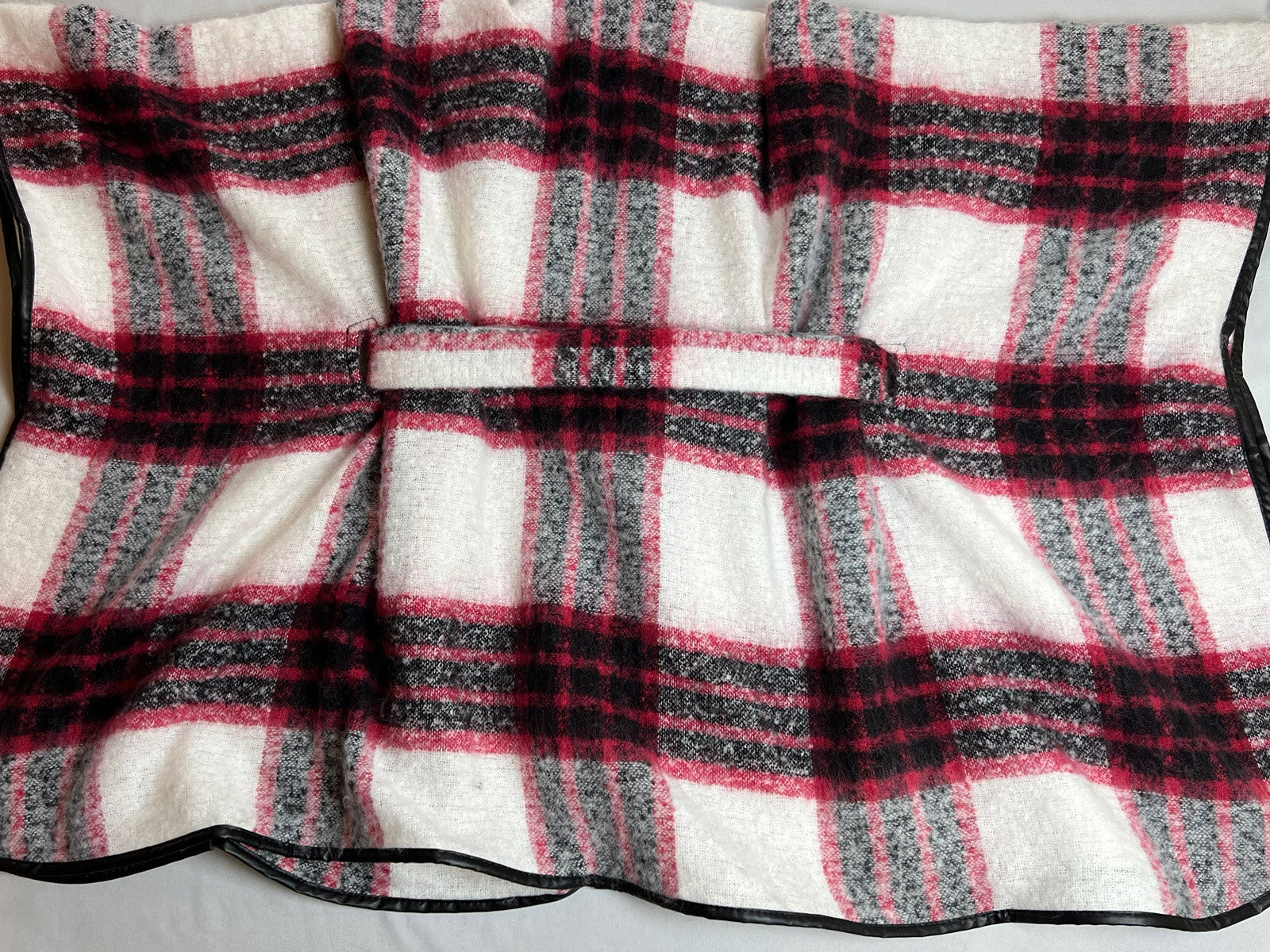 Marc New York Women’s Poncho Plaid One Size