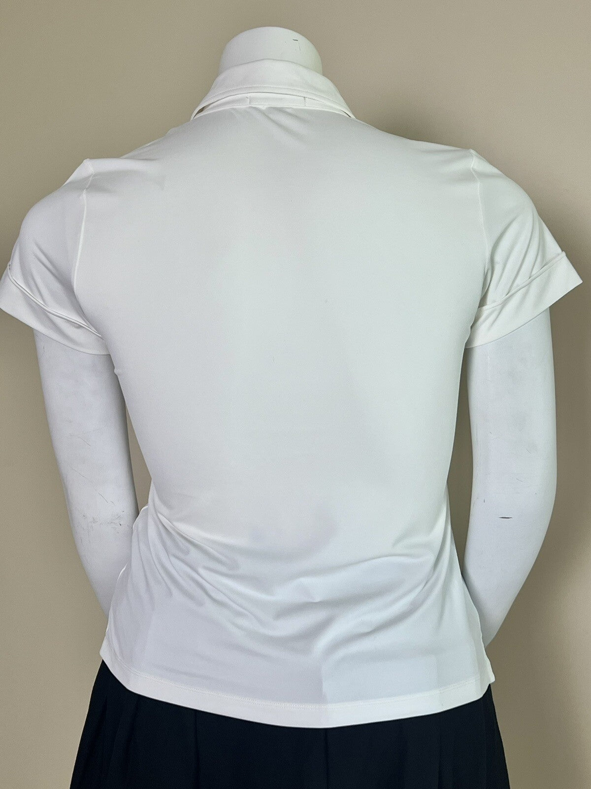Fairway & Greene Women's Top Golf Polo Shirt Ivory Sz L.  (B.49)