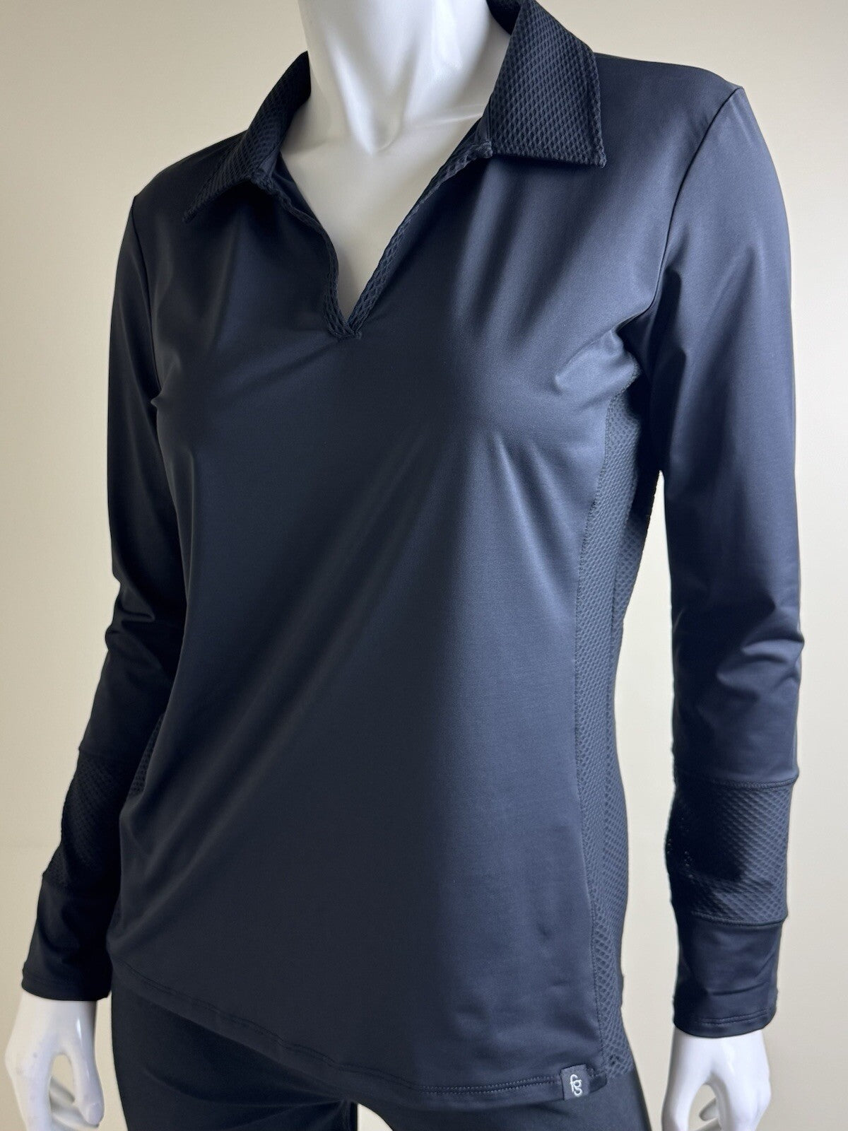 FIA Green California Women’s Golf Sweatshirt Sz S.  (B.122)