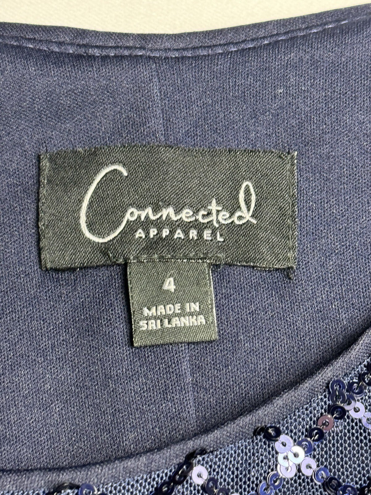 Connected Apparel Dress Women’s Size 4 Blue Sequin.   (70)