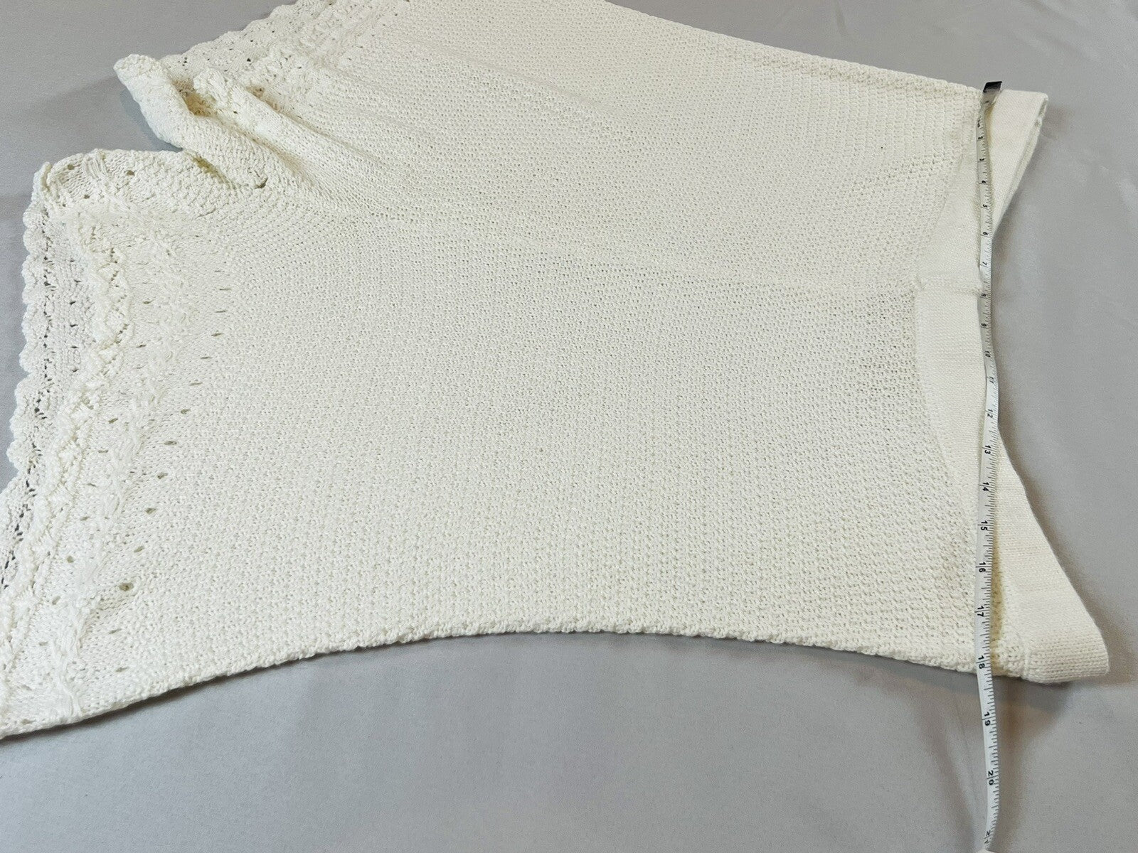 NO COMMENT Women’s Knit Shorts Ivory Plus Sz 2XL