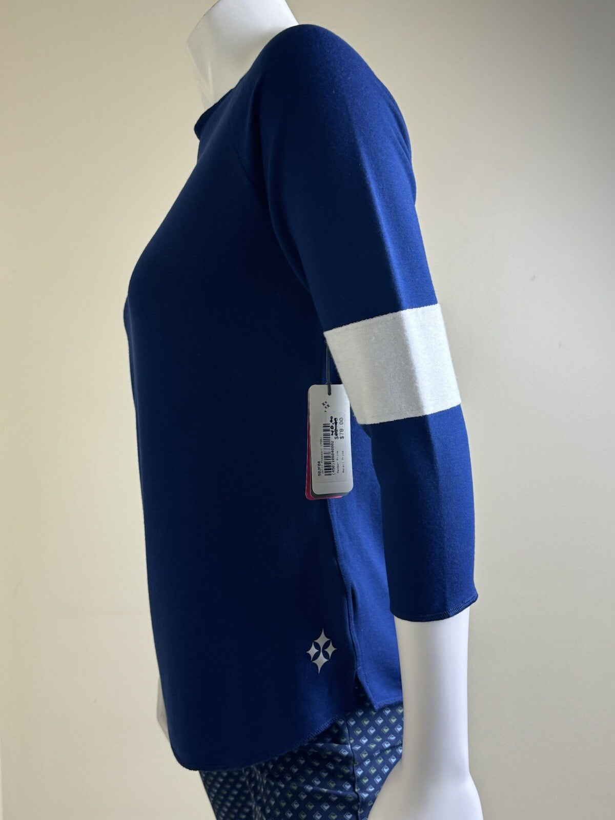 JOFIT Women's Golf Shirt/ Top Size S.   (B.118)