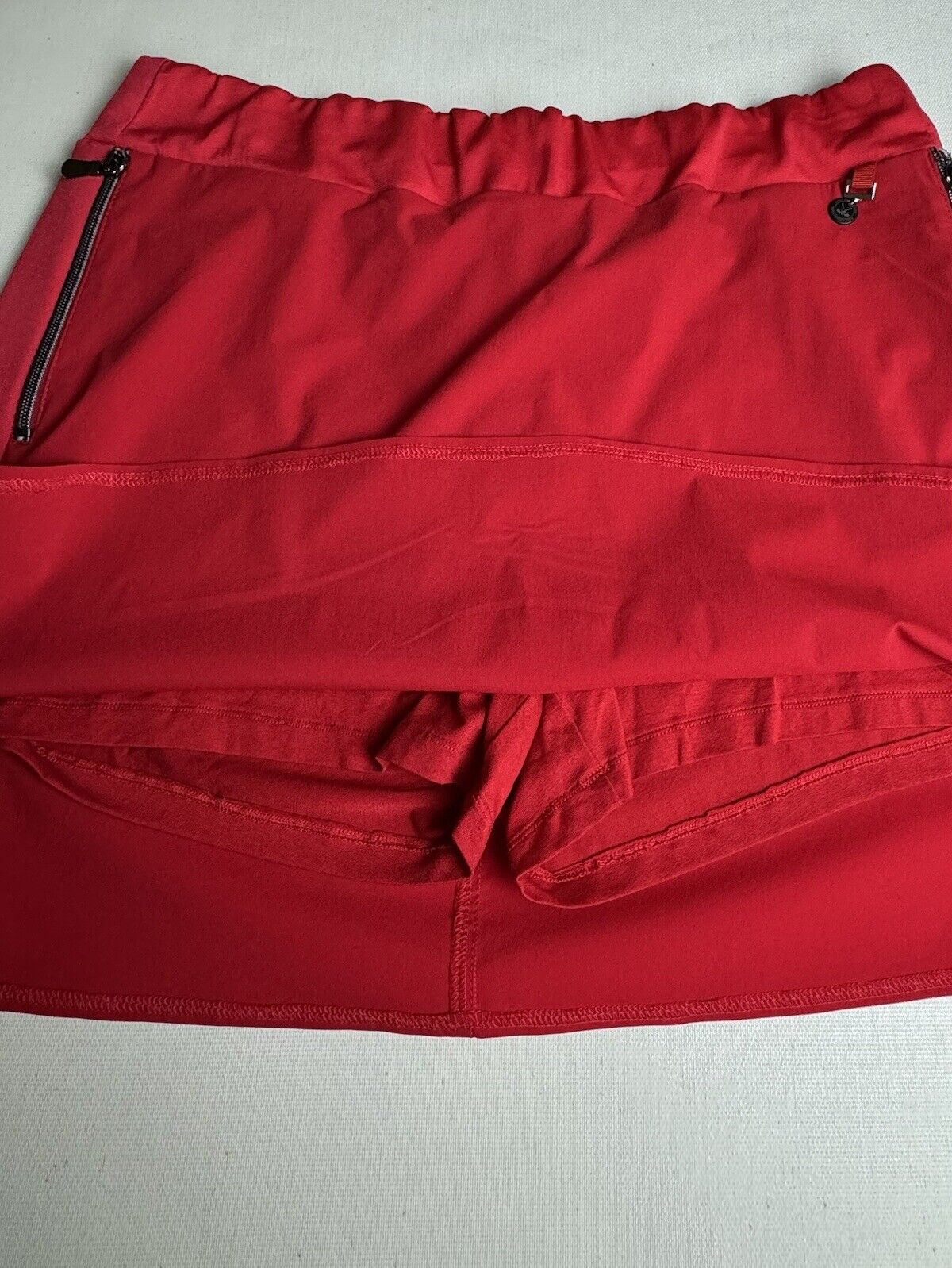 Anatomie Golf Suzzette Skort Women’s Sz L Red       (49)