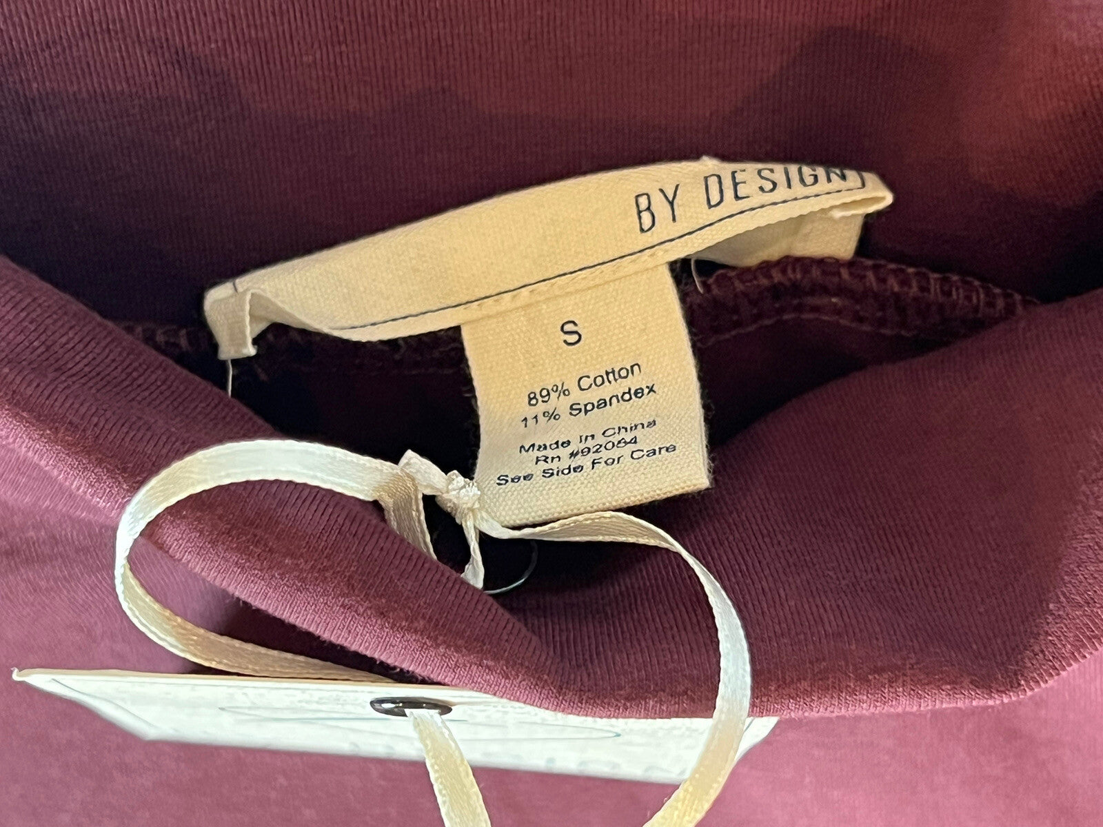 By Design Women’s Long Sleeve Stretch Sweatshirt Size S Marron