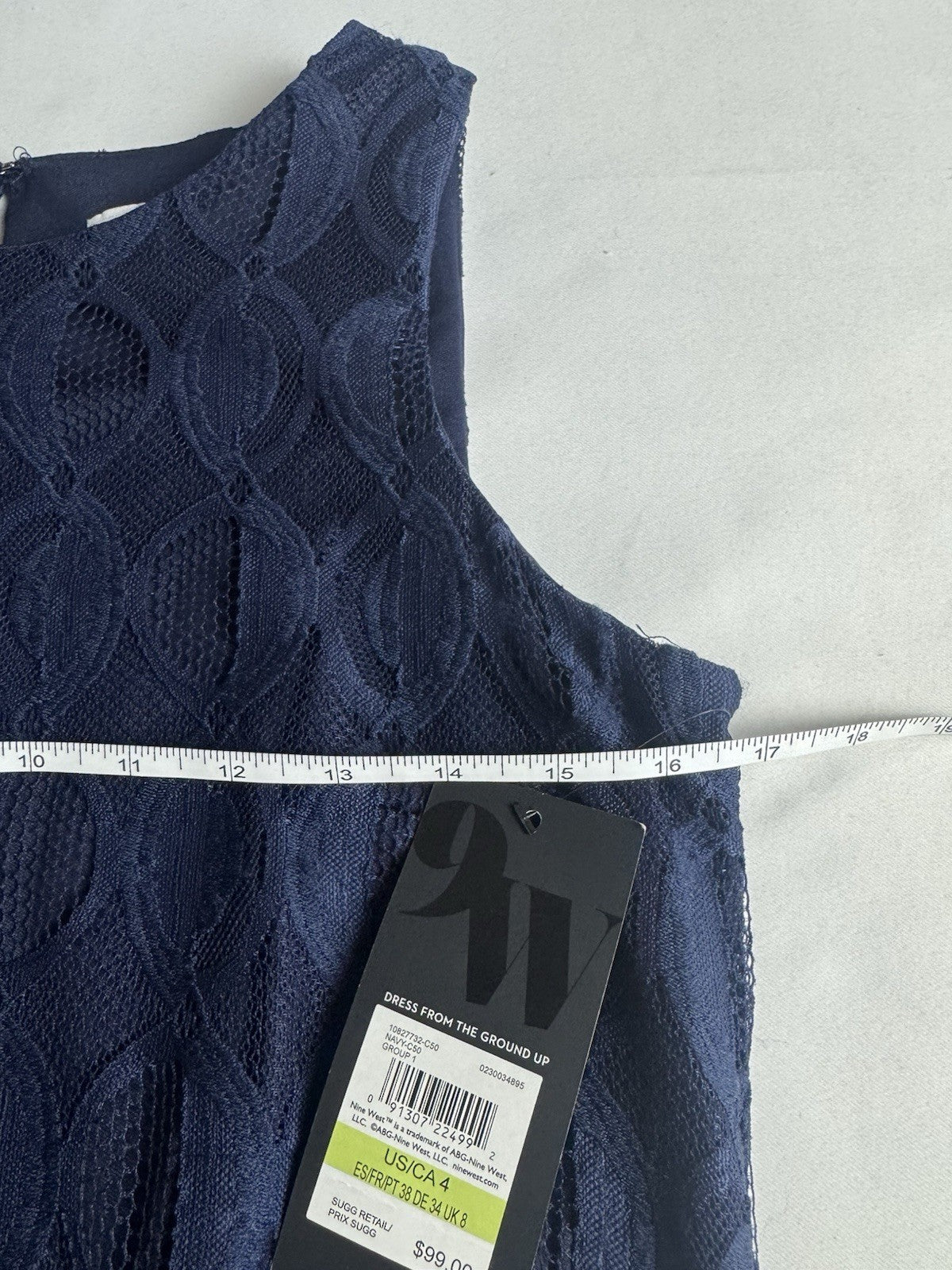 $99 Nine West Navy Laces Dress Sz 4  (B.179)