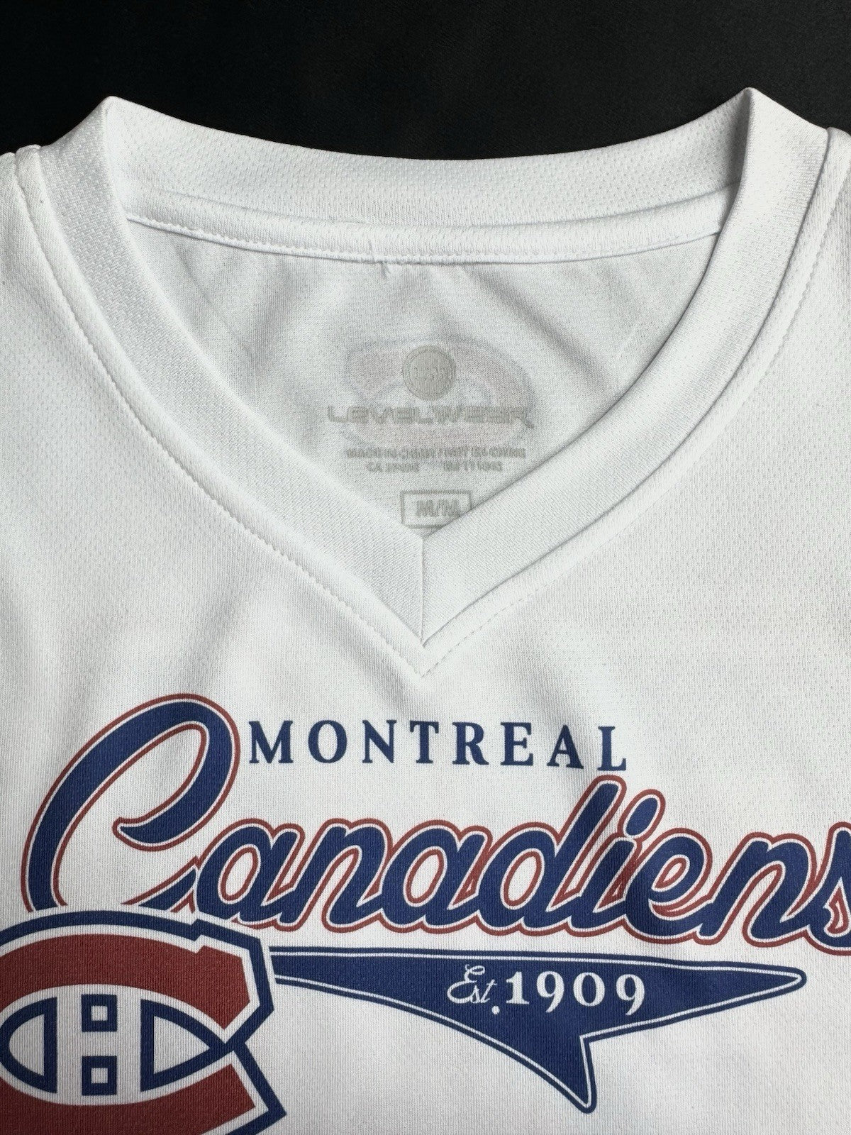 LeverWear Women's Montreal Canadiens Logo shirt Sz M   (B.170)