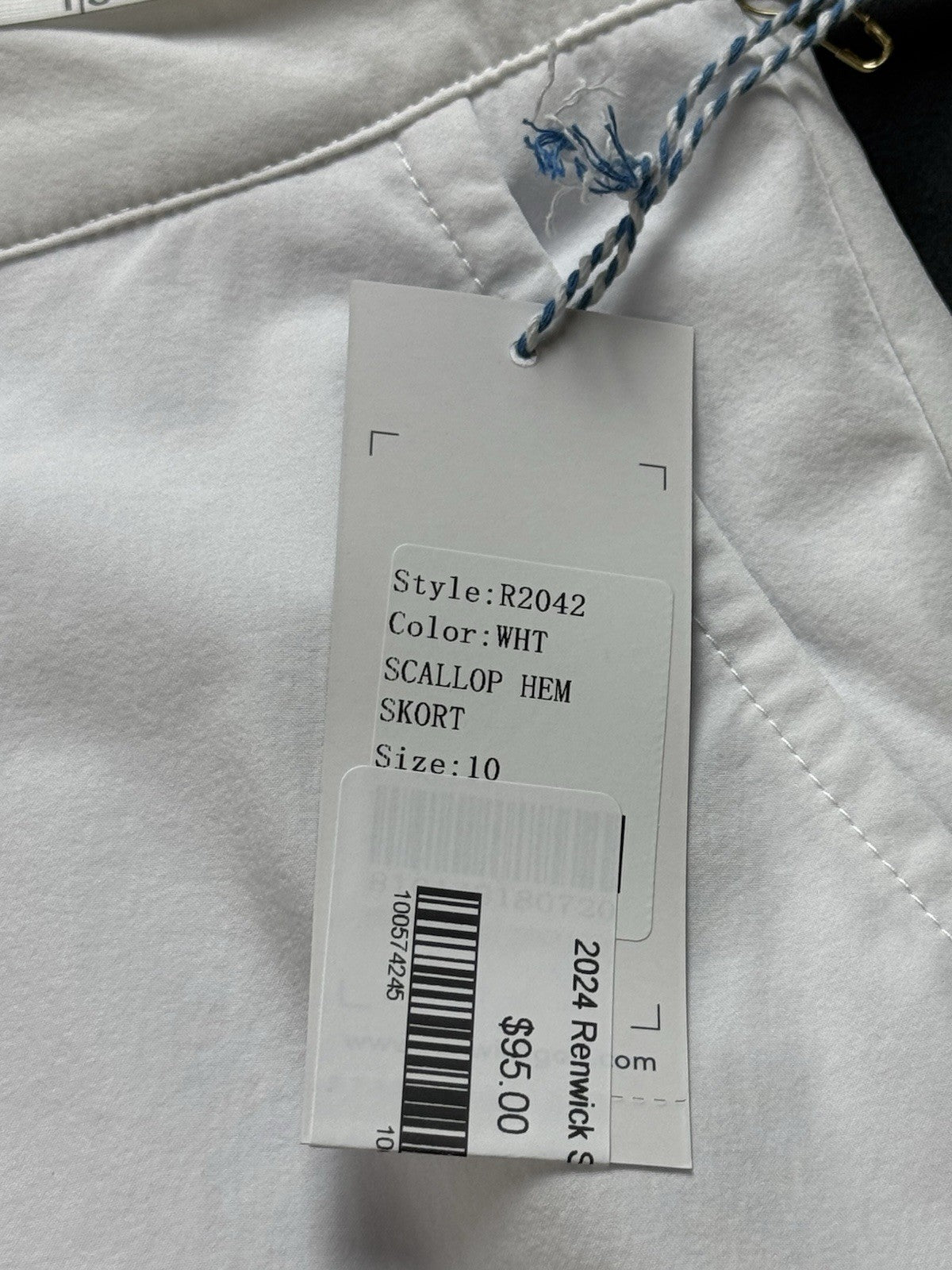 Renwick Women’s Tennis Golf Skirt Skort Sz 10.  (B.156)