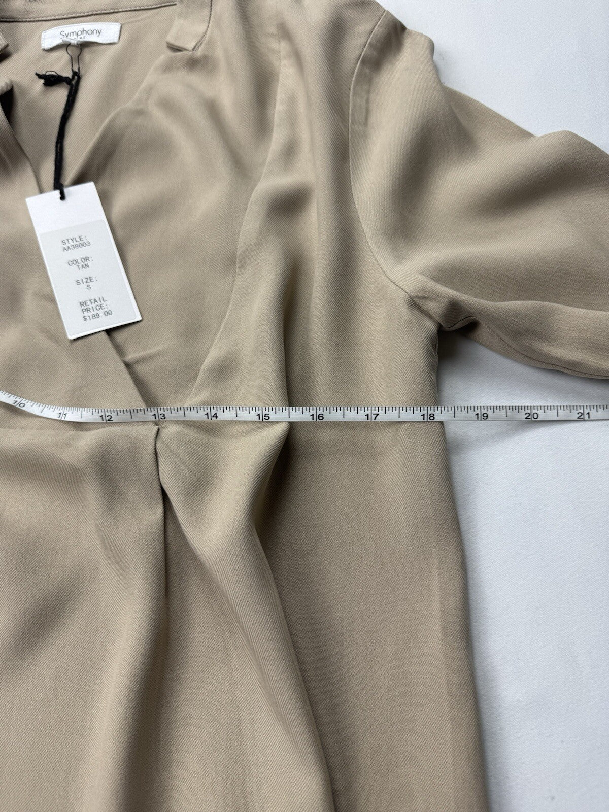 $189 Symphony by A.F. Women’s Golf Long Sleeve Blouse Sz S     (B.142)