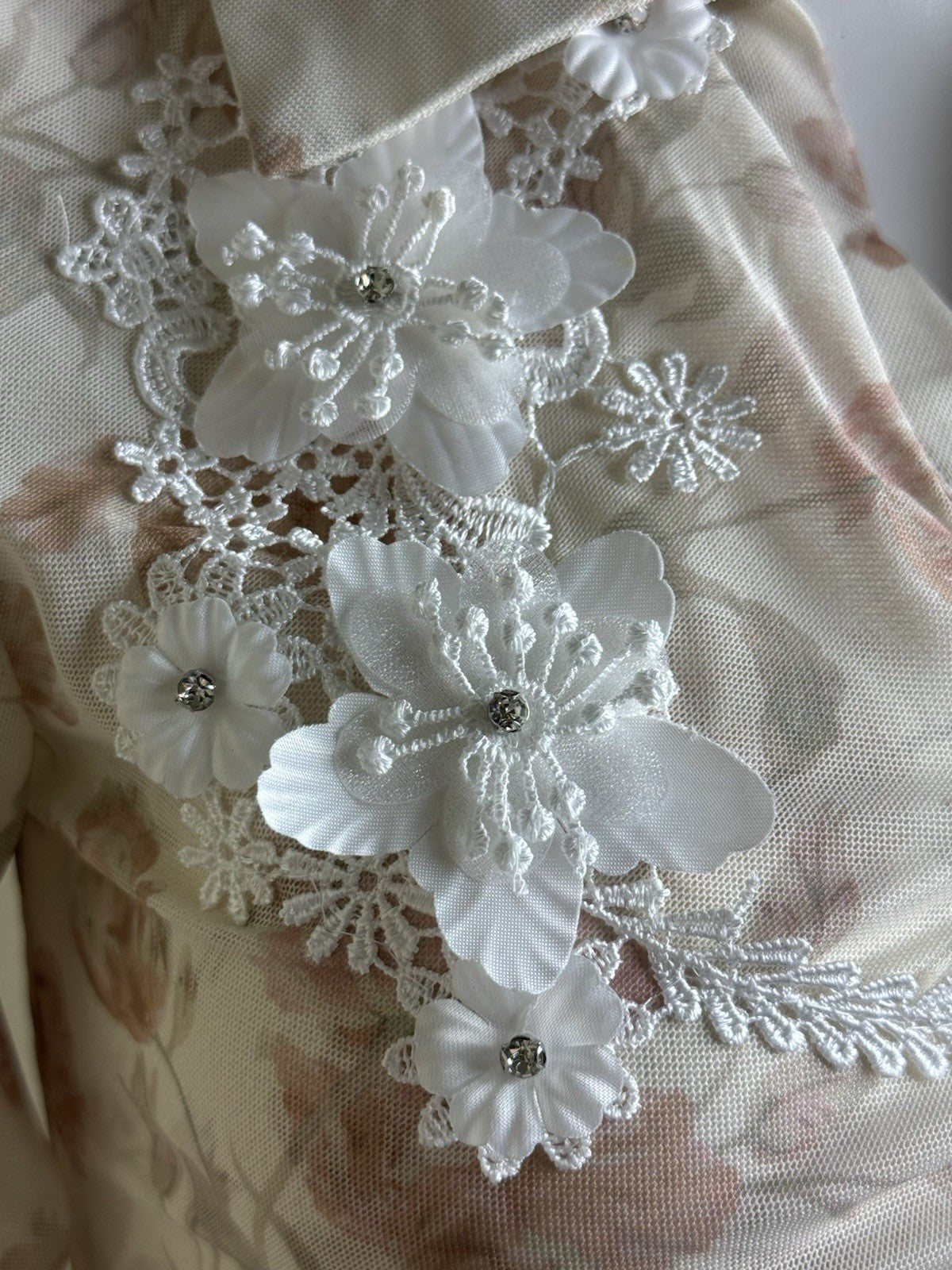 Alice Blue Women’s Long Sleeves Shirt Sz XL.     (B.151)