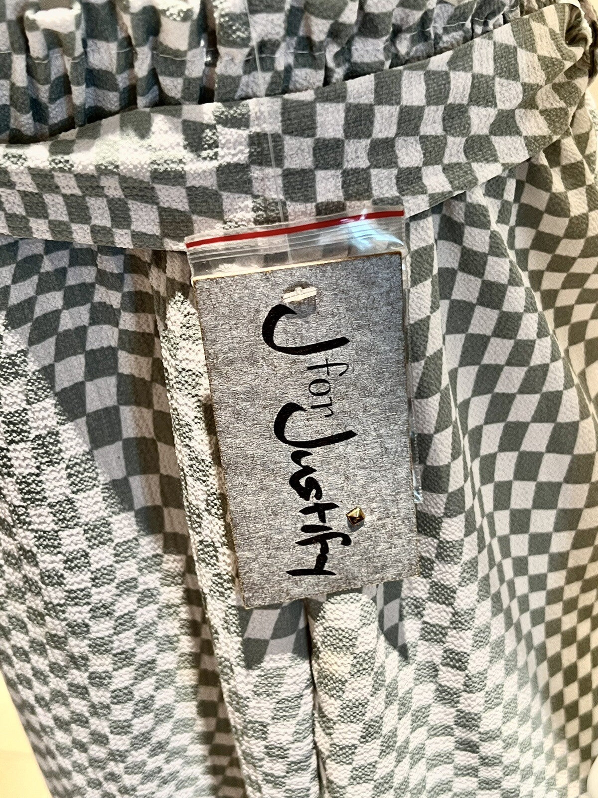 J for Justify Jumpsuit Sz M White Green Checkered Print Pants