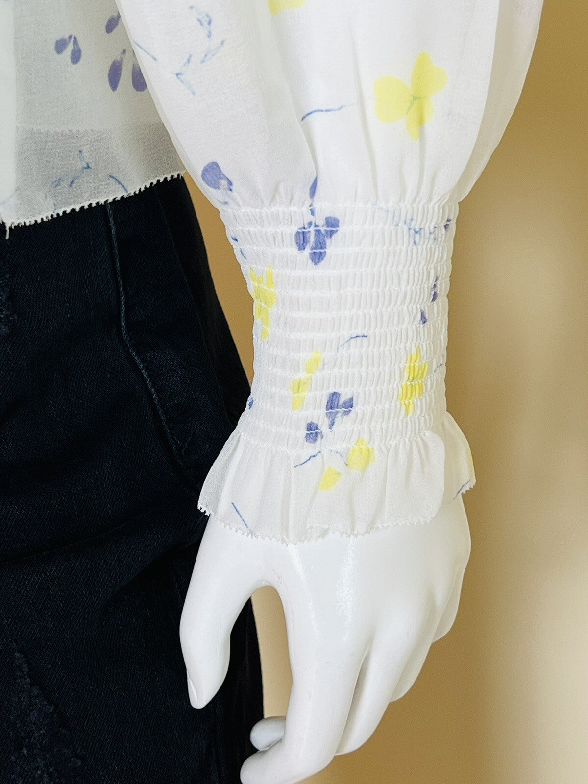 Tahari Women’s Long Sleeve Top Size S White Floral Blouse (3)