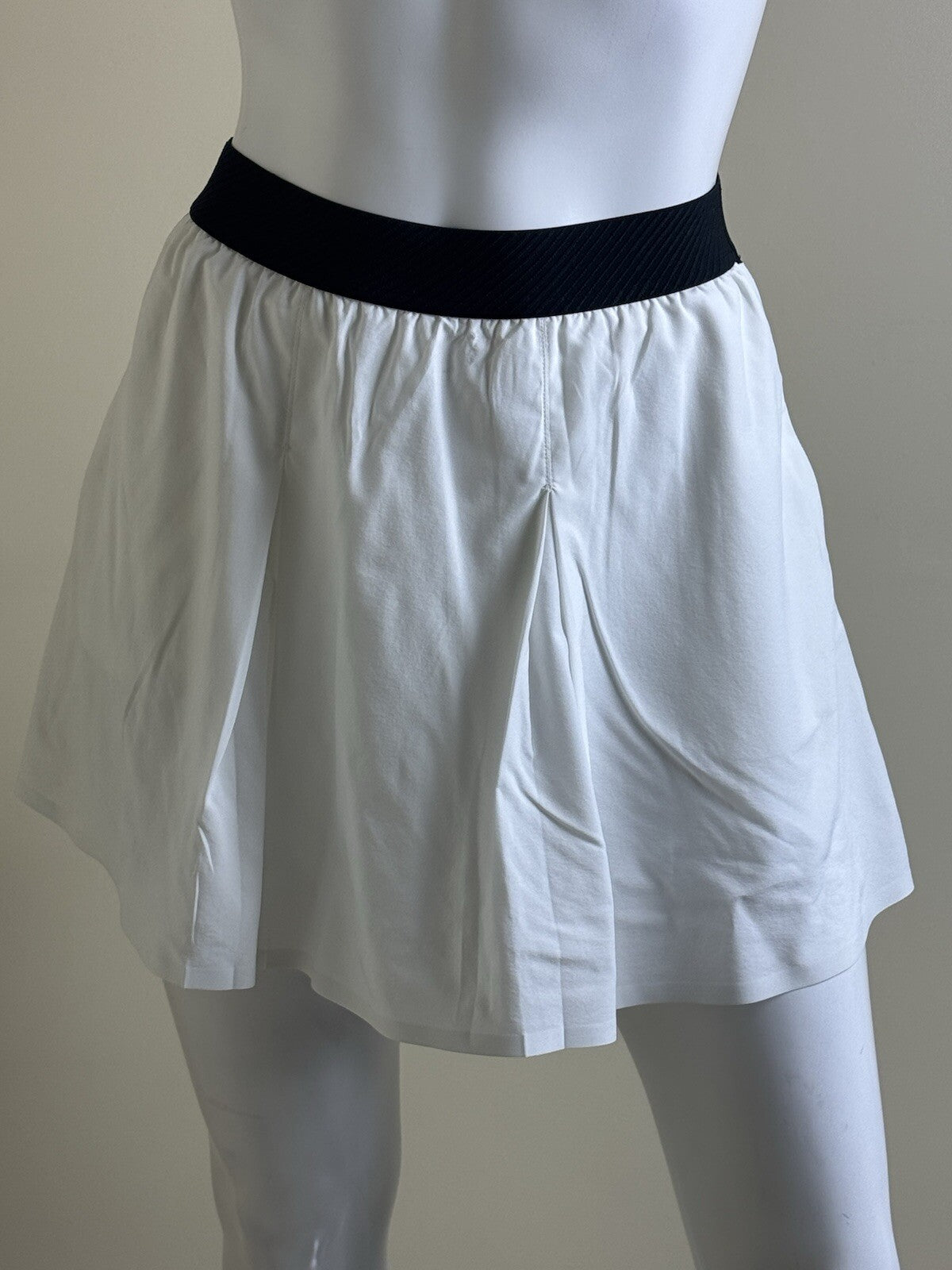 PUMA Women's Golf Tennis Skort Skirt Sz S (B.132/6)