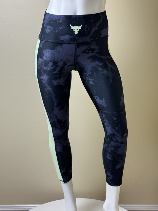 $85 Under Armour Women’s Leggings Size S   (B.163)