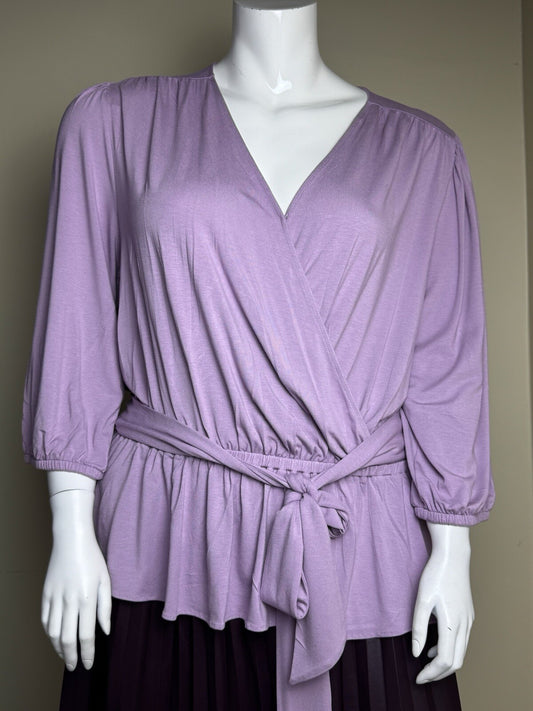 $99 Lauren Ralph Lauren Women’s Blouse Purple Sz 2XL.    (B.125)
