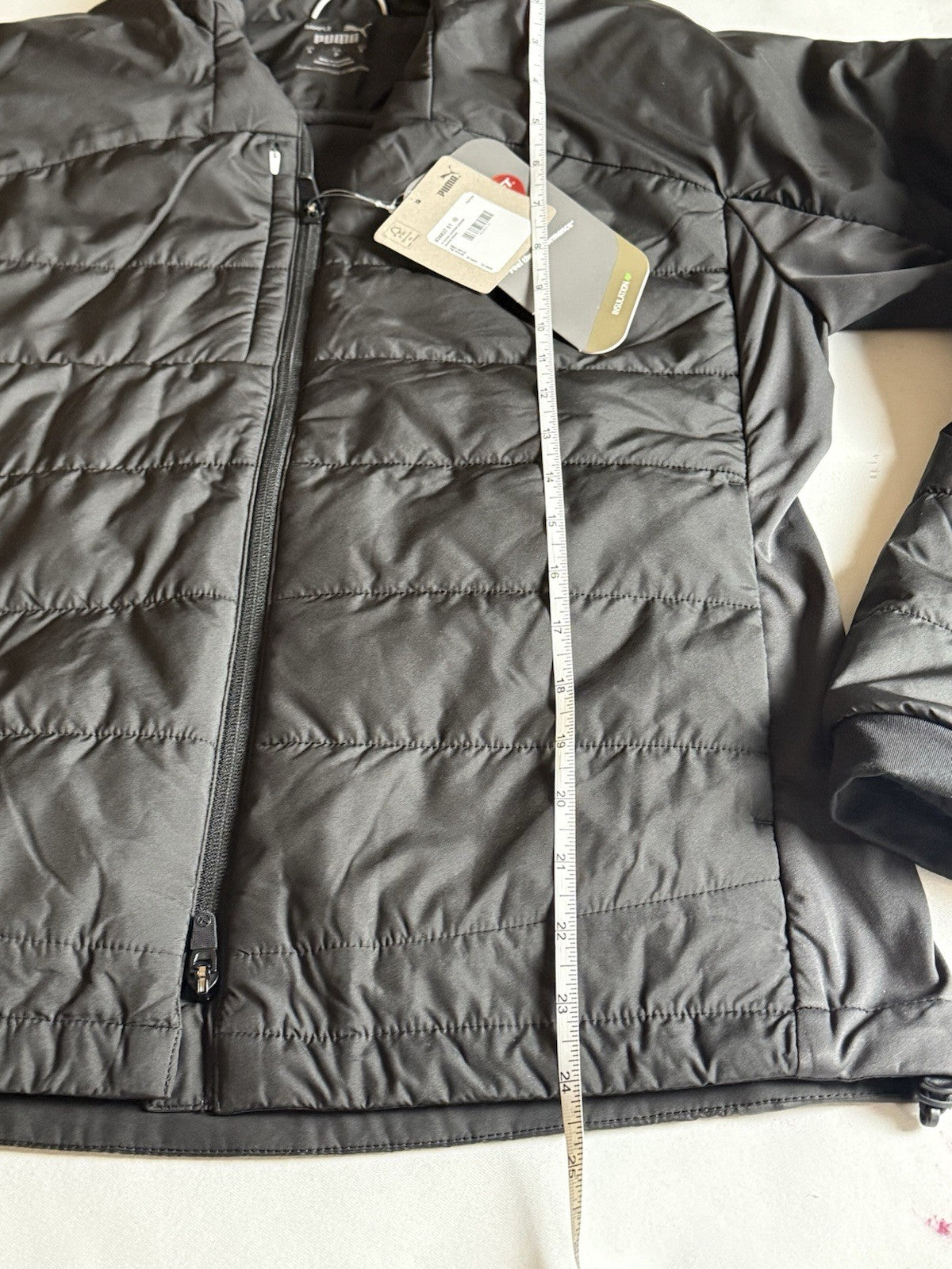 Puma Women's Golf Quilted Jacket Size S.   (B.194)