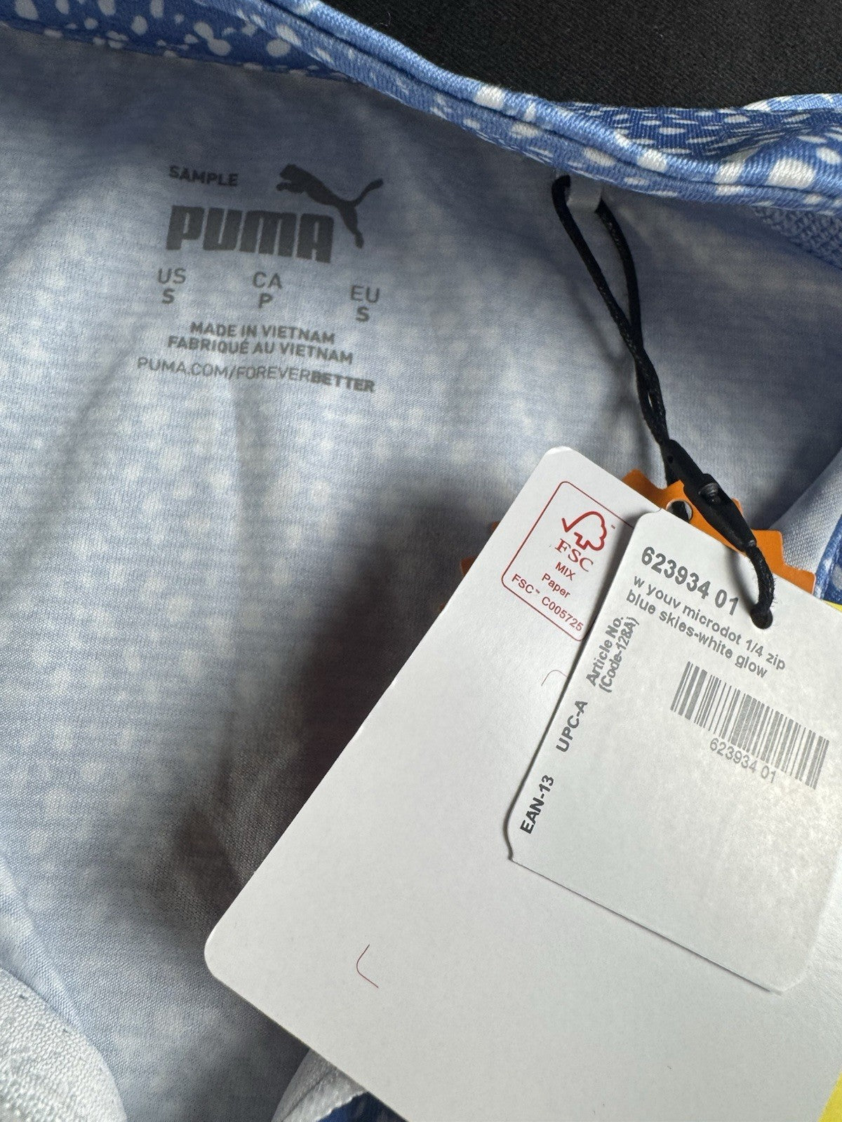 PUMA Women's Golf Sweatshirt Sz S.  (B.163)