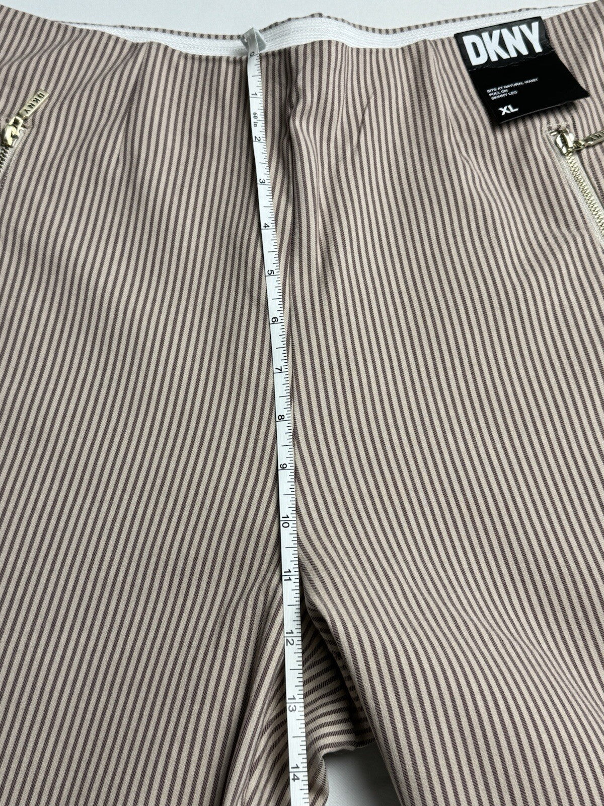 $89 DKNY Women's Striped Pants Sz XL  (B.91)
