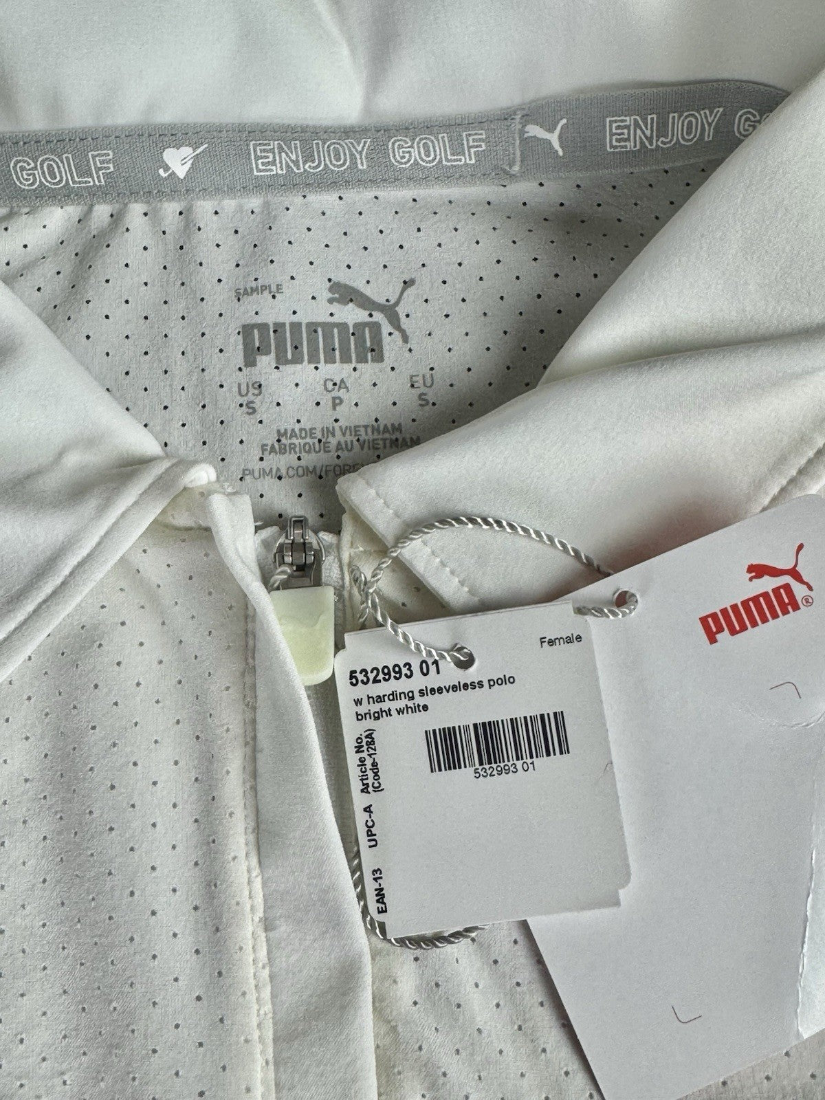 Puma Women’s Golf Shirt Sz S.   (B.188)