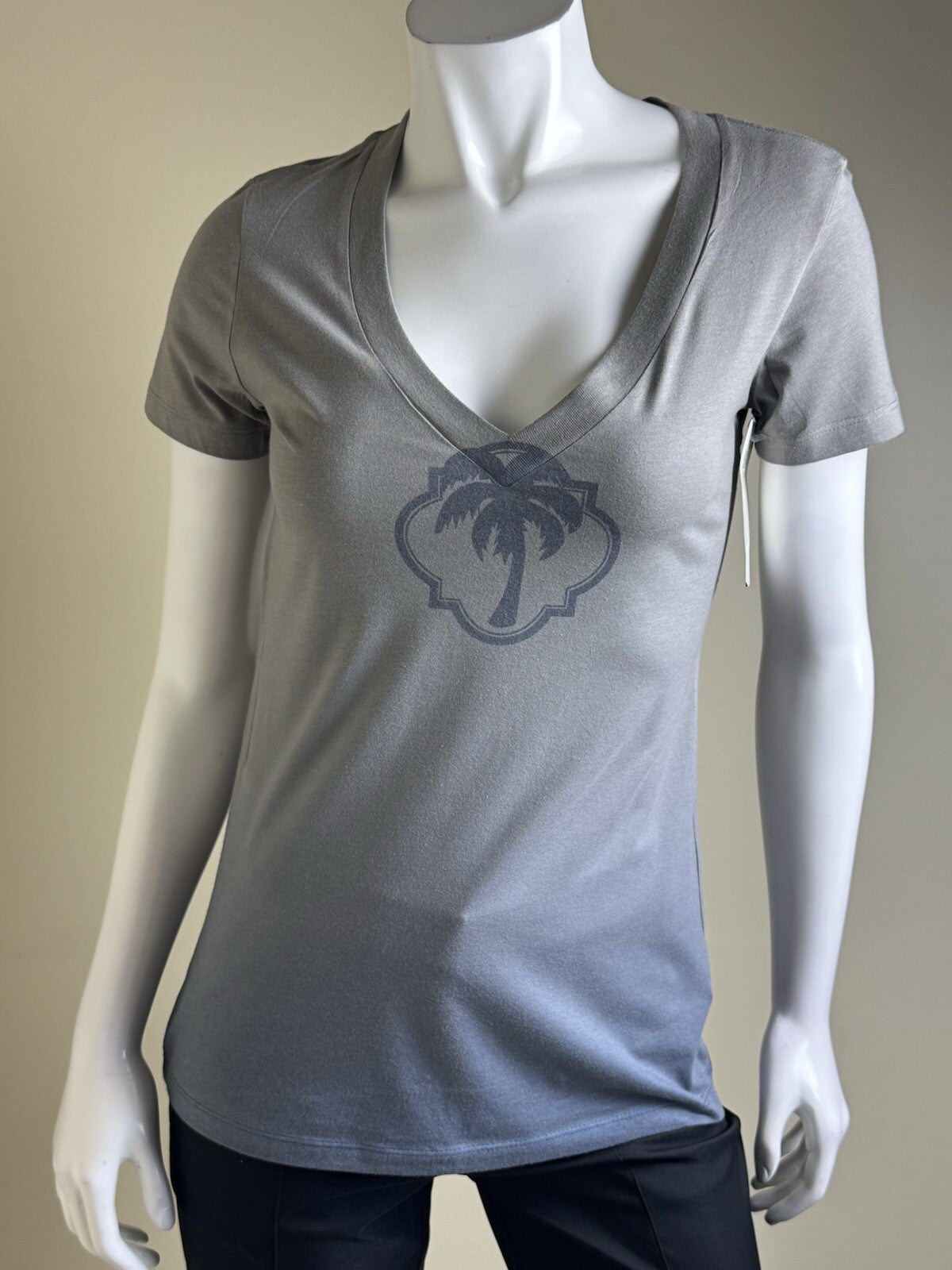 LeverWear Women's Golf shirt Sz M   (B.135)