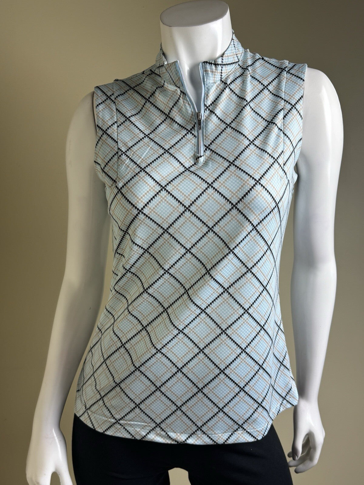 NIVO SPORT Women's Golf Sleeveless Shirt Top Size S.    (B.122)